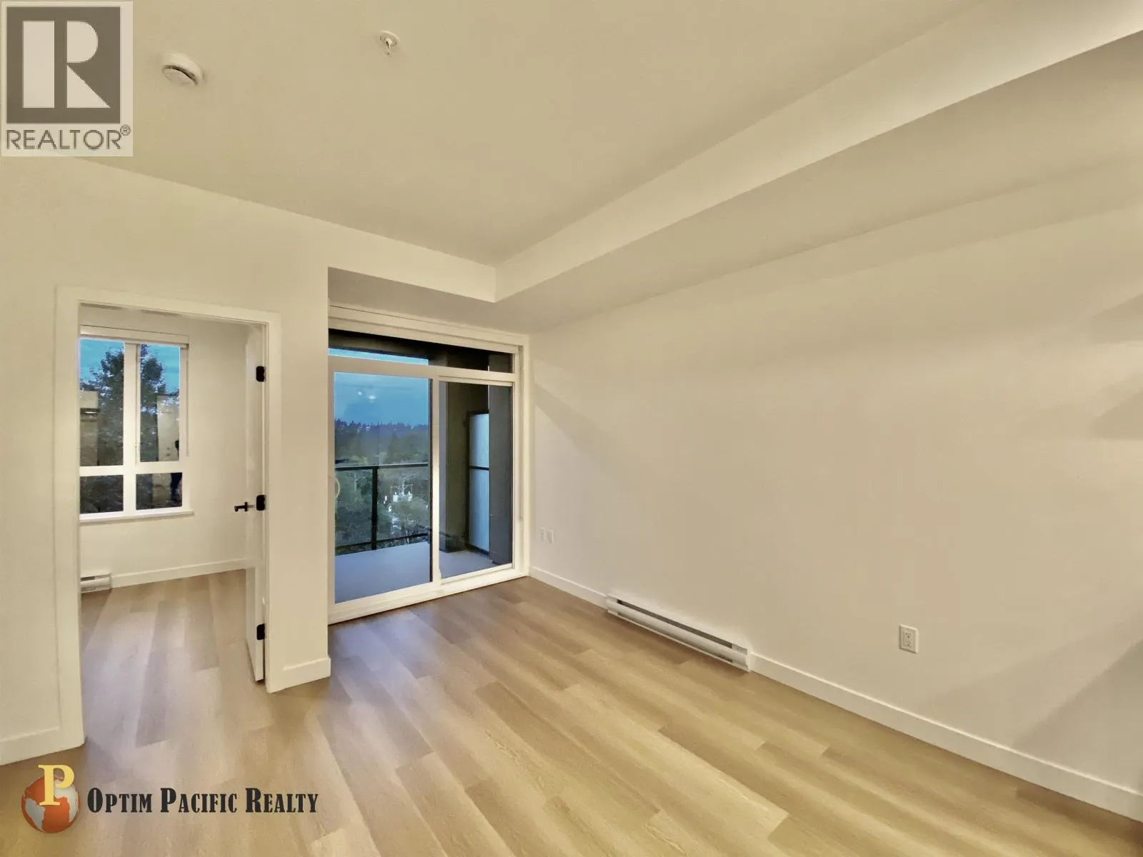 5XX 215 MCBAY LANE