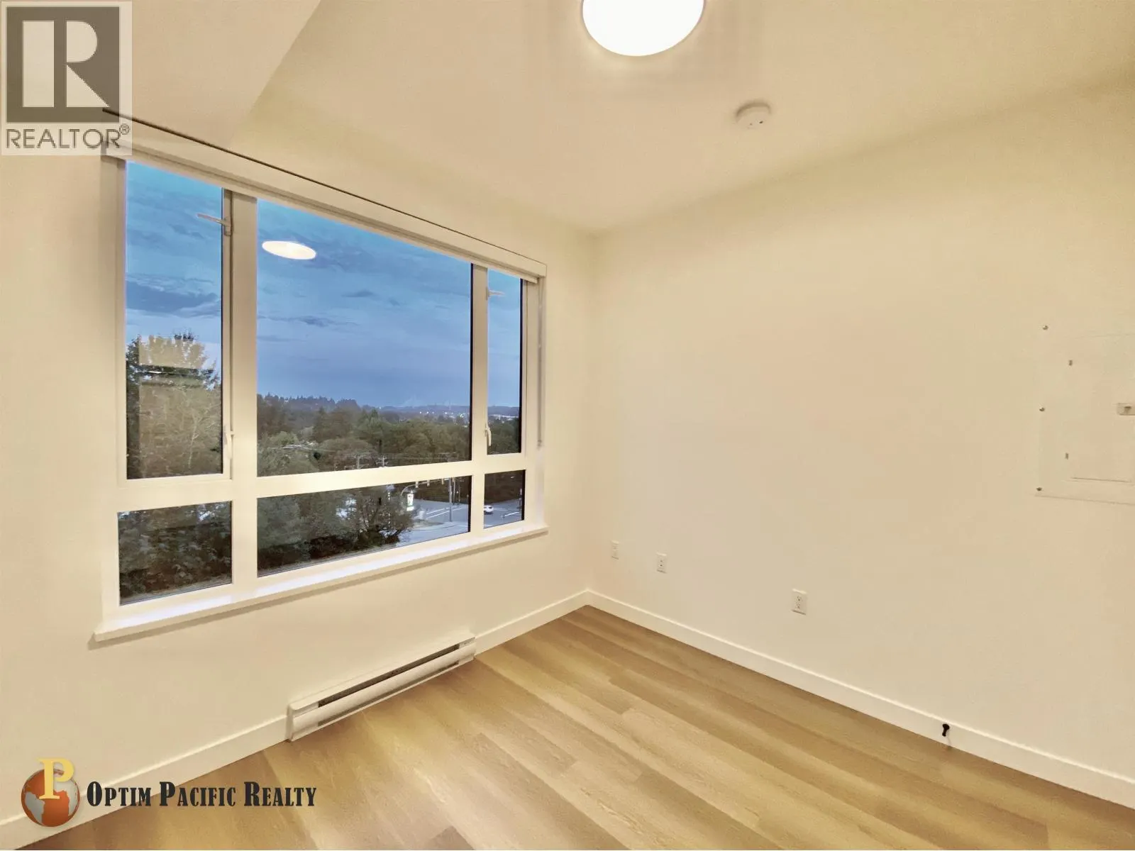 5XX 215 MCBAY LANE
