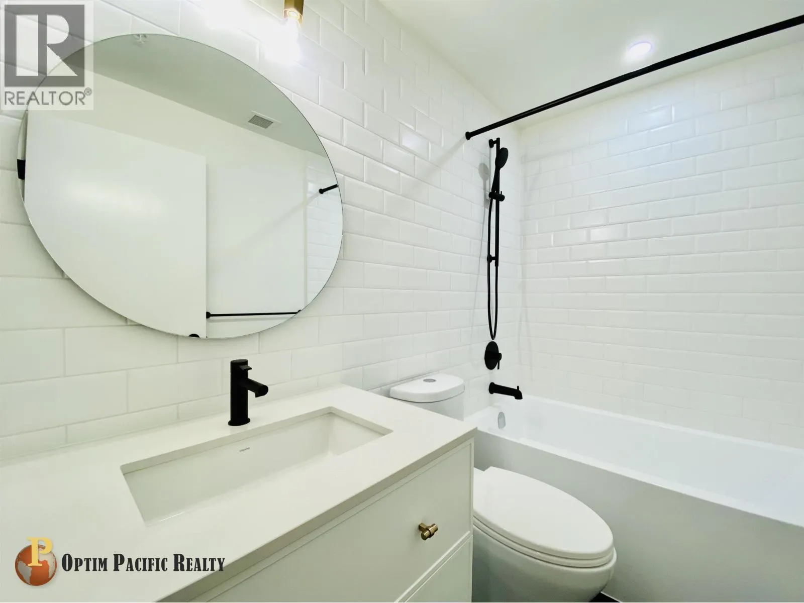 5XX 215 MCBAY LANE