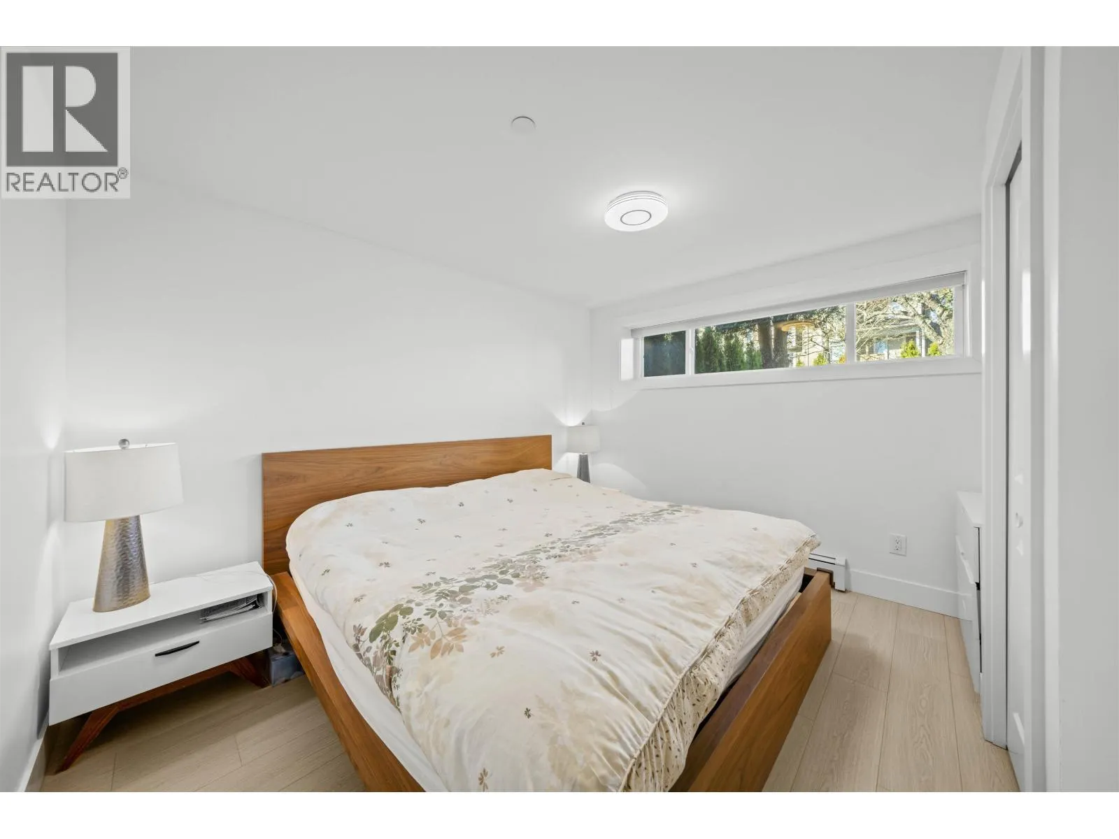 870 W 59TH AVENUE