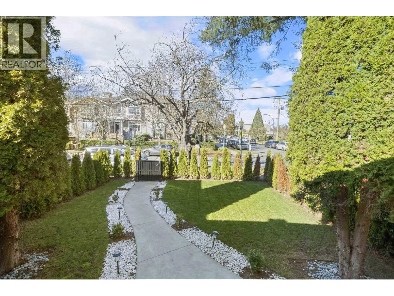 870 W 59TH AVENUE