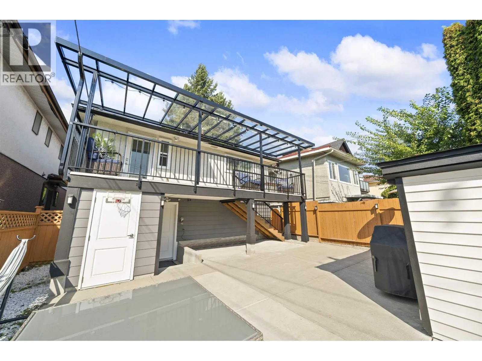 870 W 59TH AVENUE