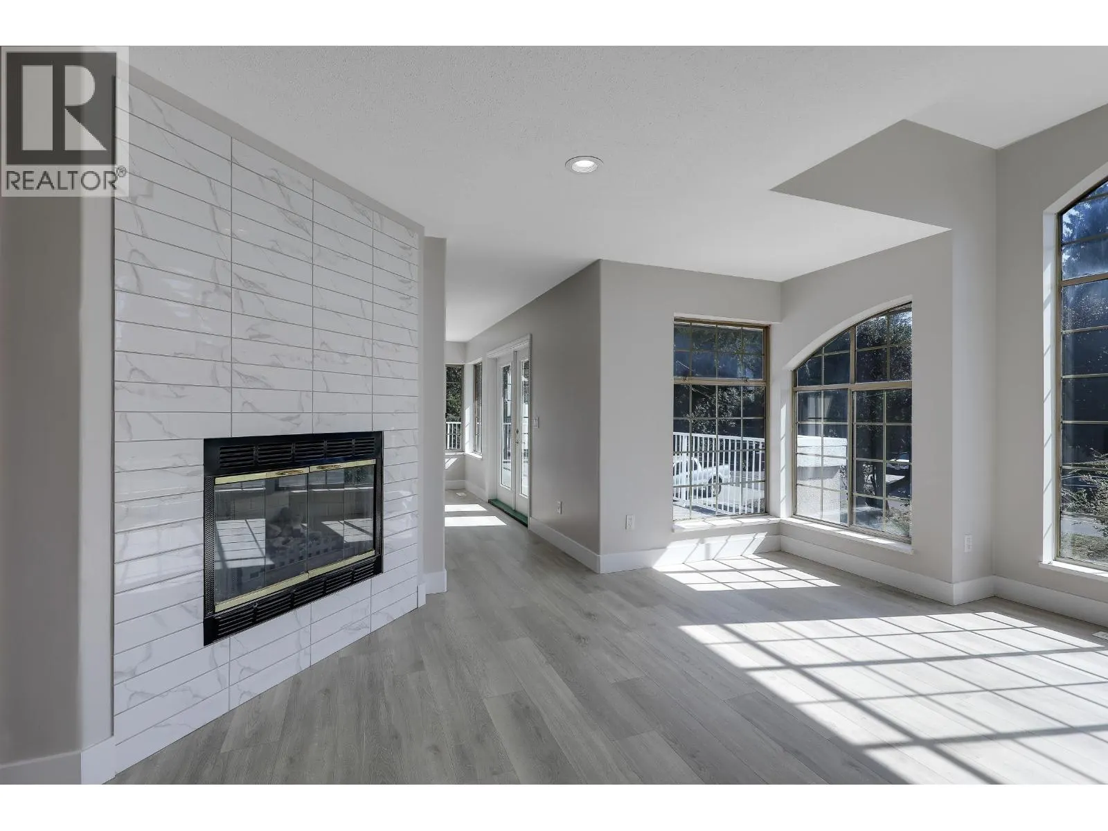 21105 RIVER ROAD