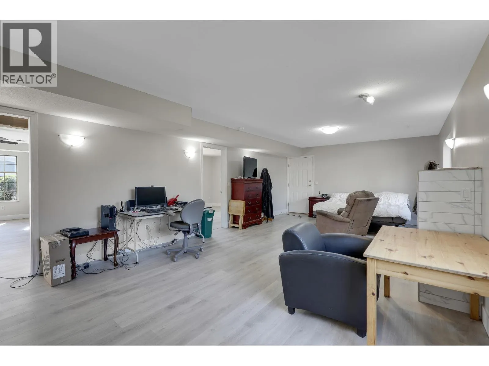 21105 RIVER ROAD