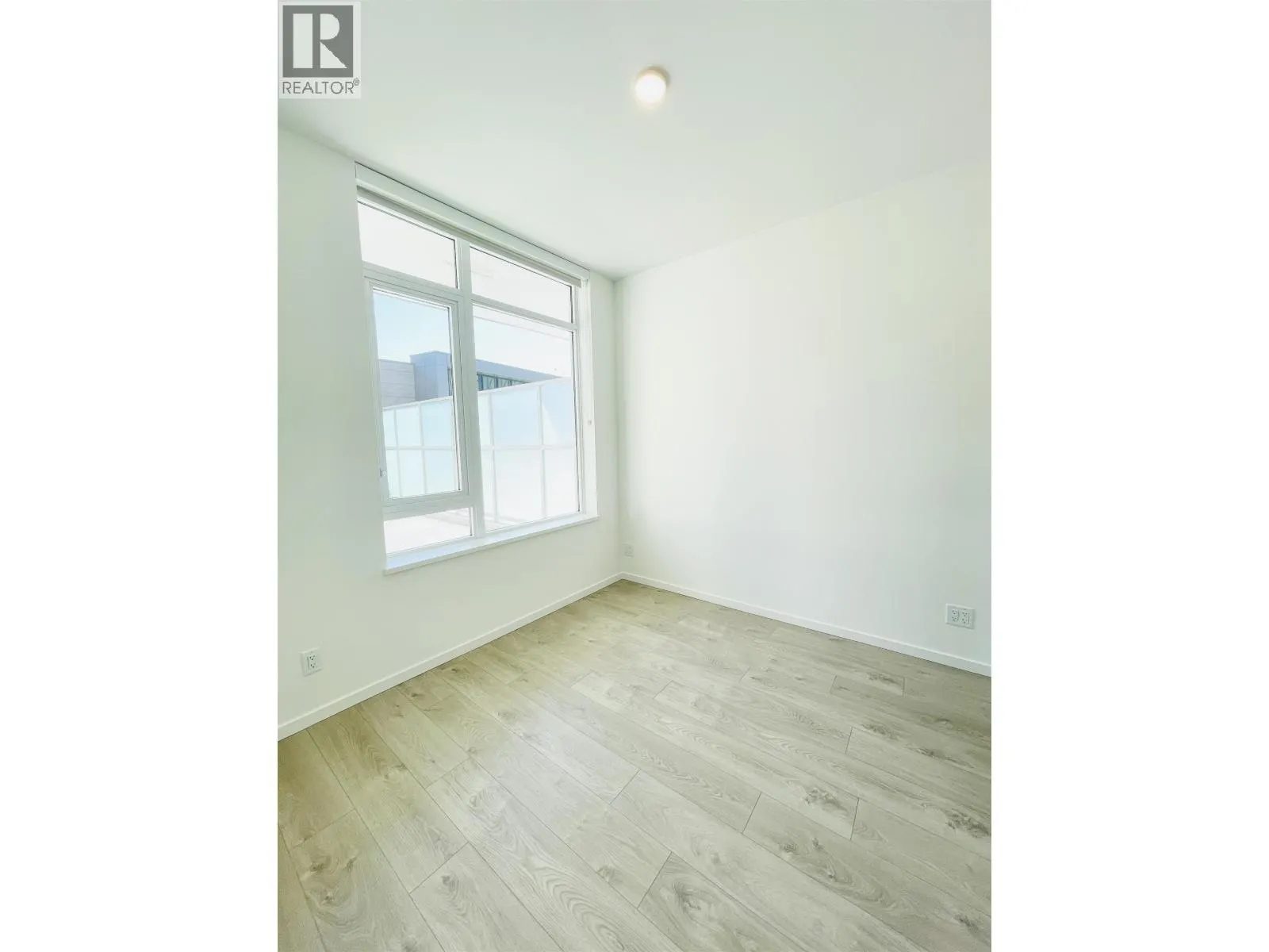 216 6600 MINORU BOULEVARD
