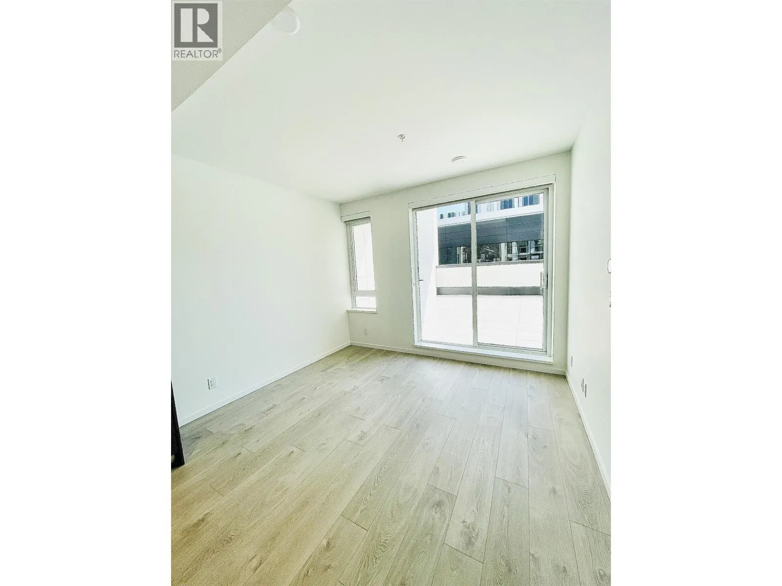 216 6600 MINORU BOULEVARD