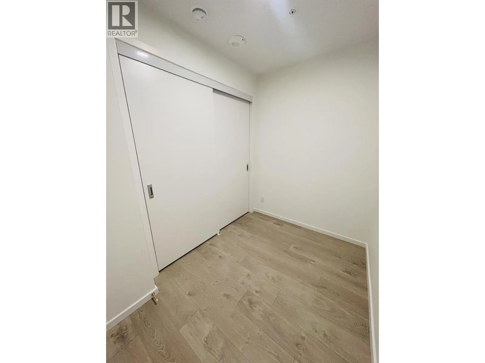 216 6600 MINORU BOULEVARD