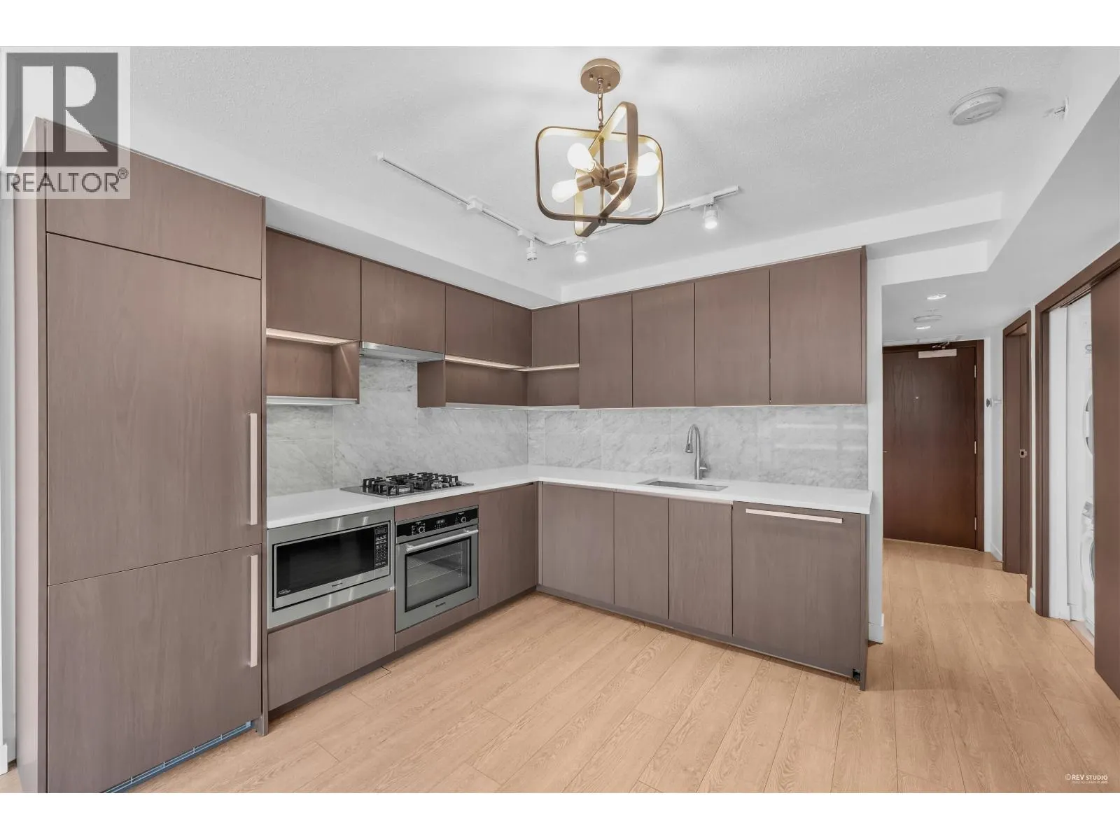 1006 8988 PATTERSON ROAD