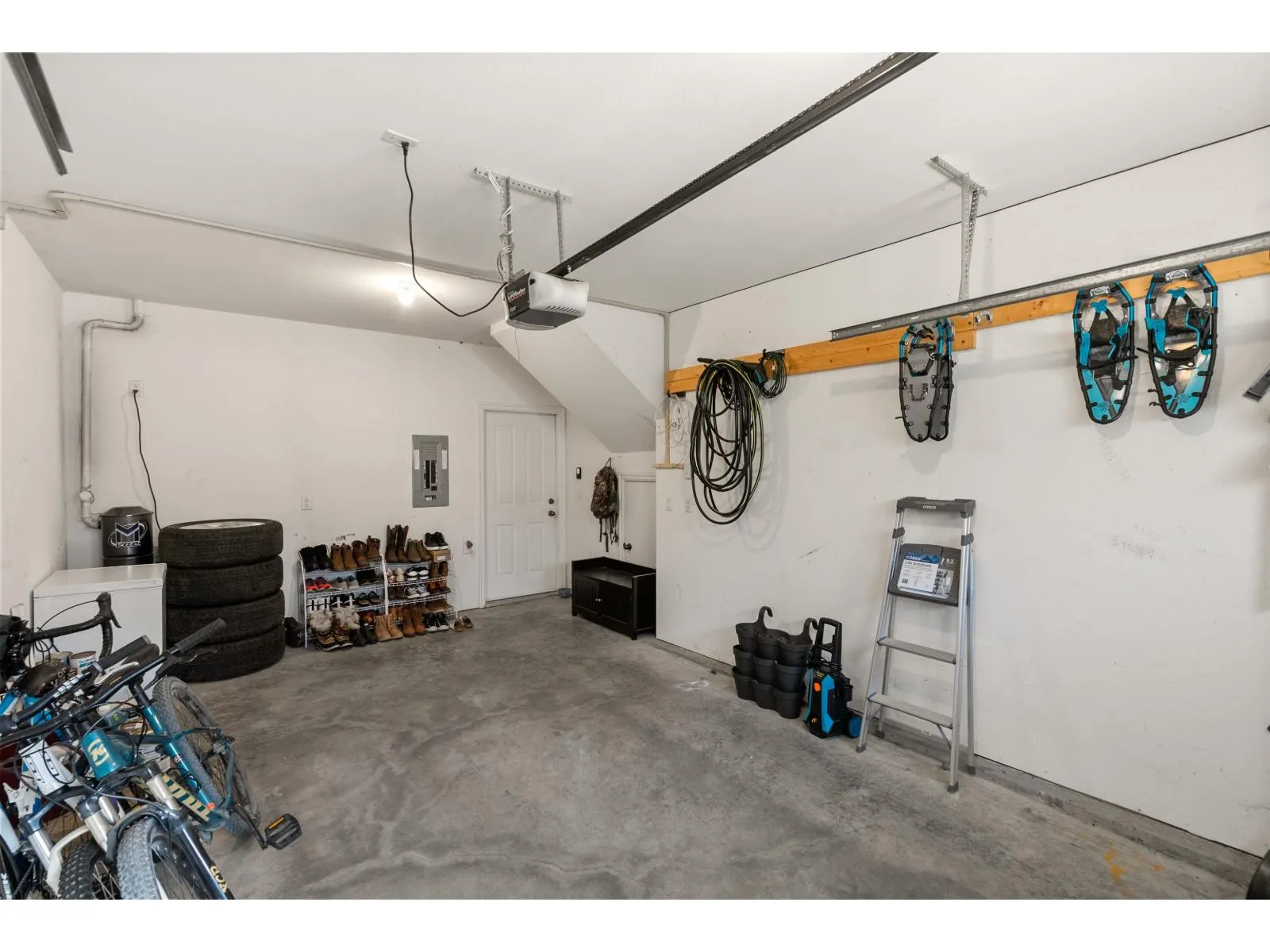 23 46778 HUDSON ROAD|Promontory
