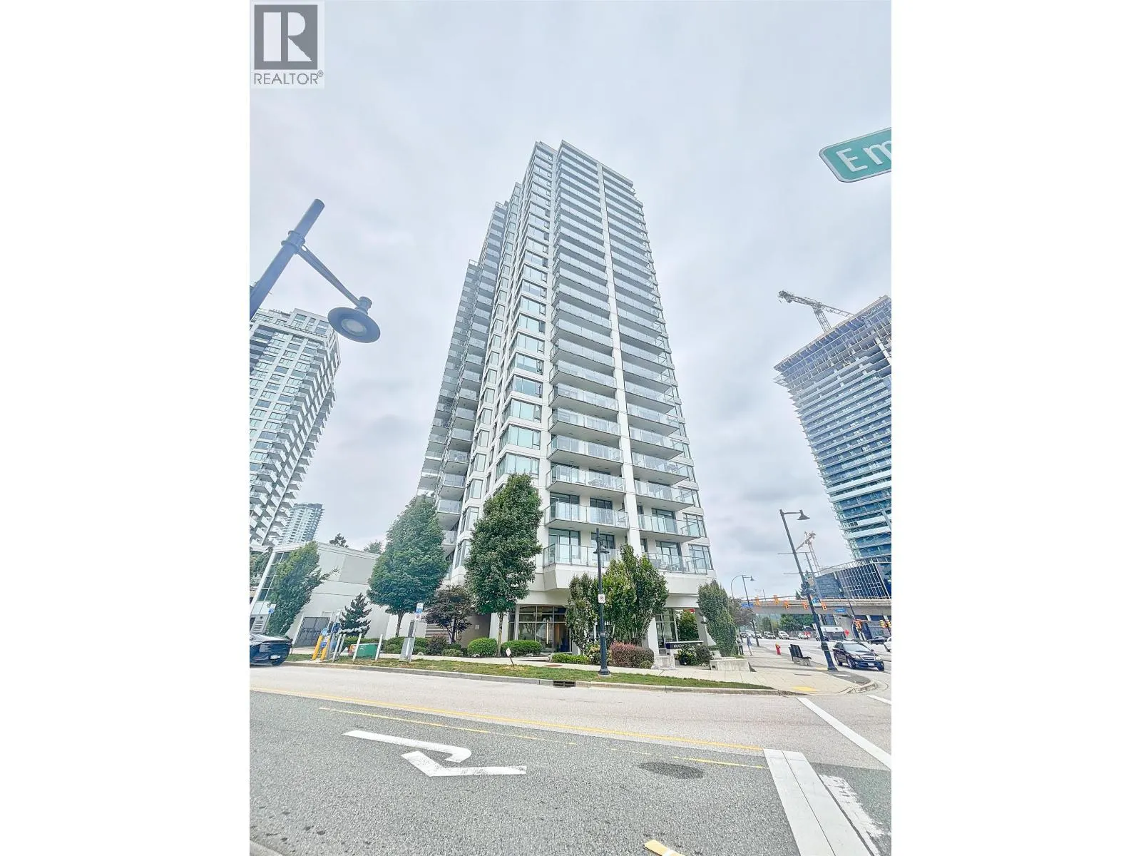 1804 602 COMO LAKE AVENUE