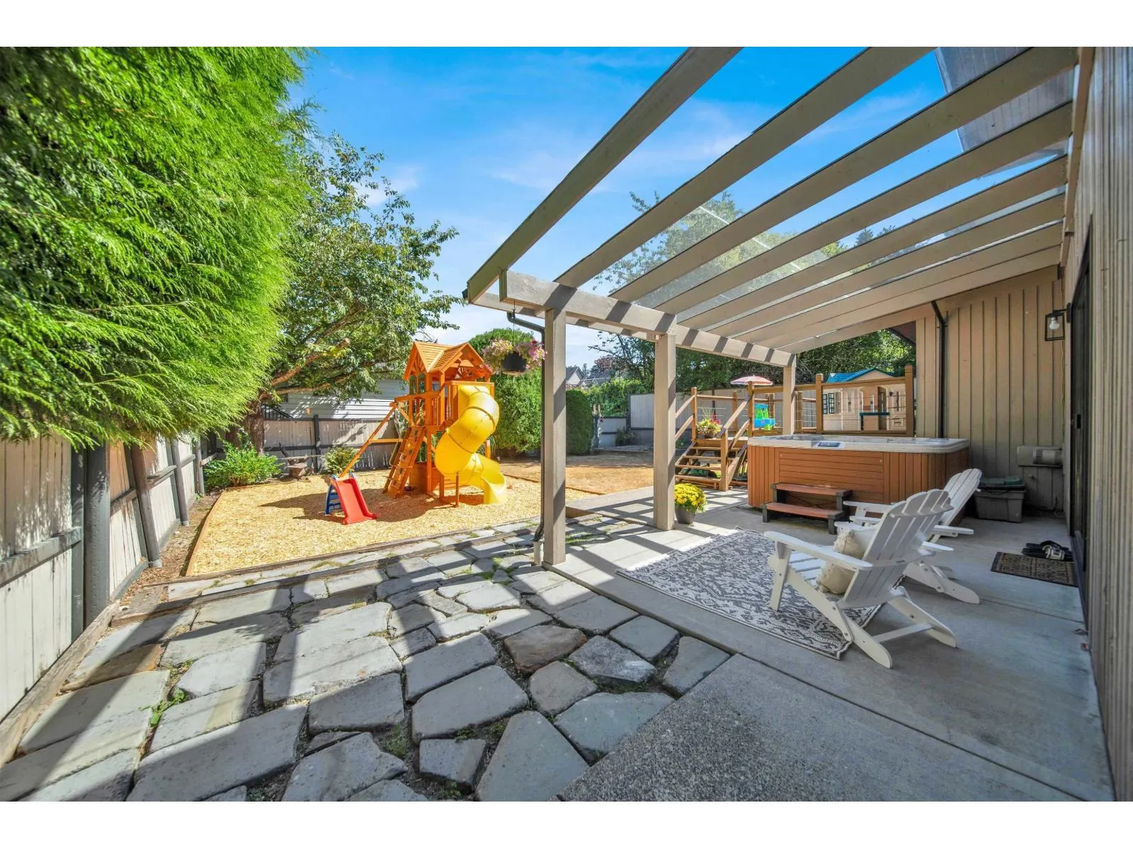 11473 ROYAL CRESCENT
