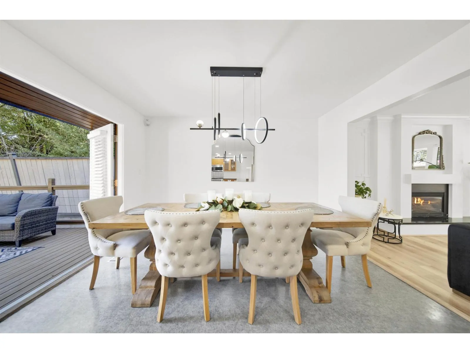 11473 ROYAL CRESCENT