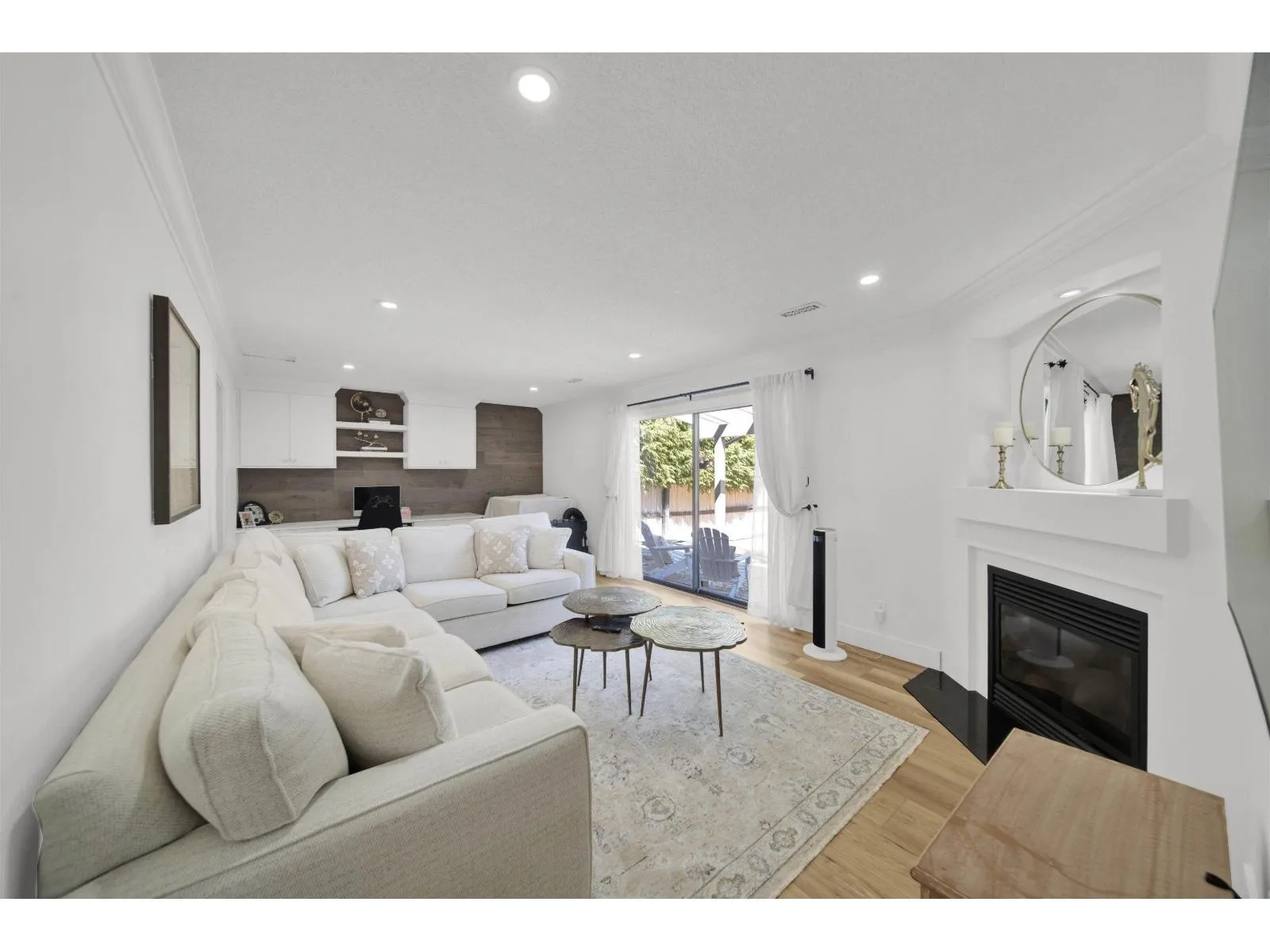 11473 ROYAL CRESCENT