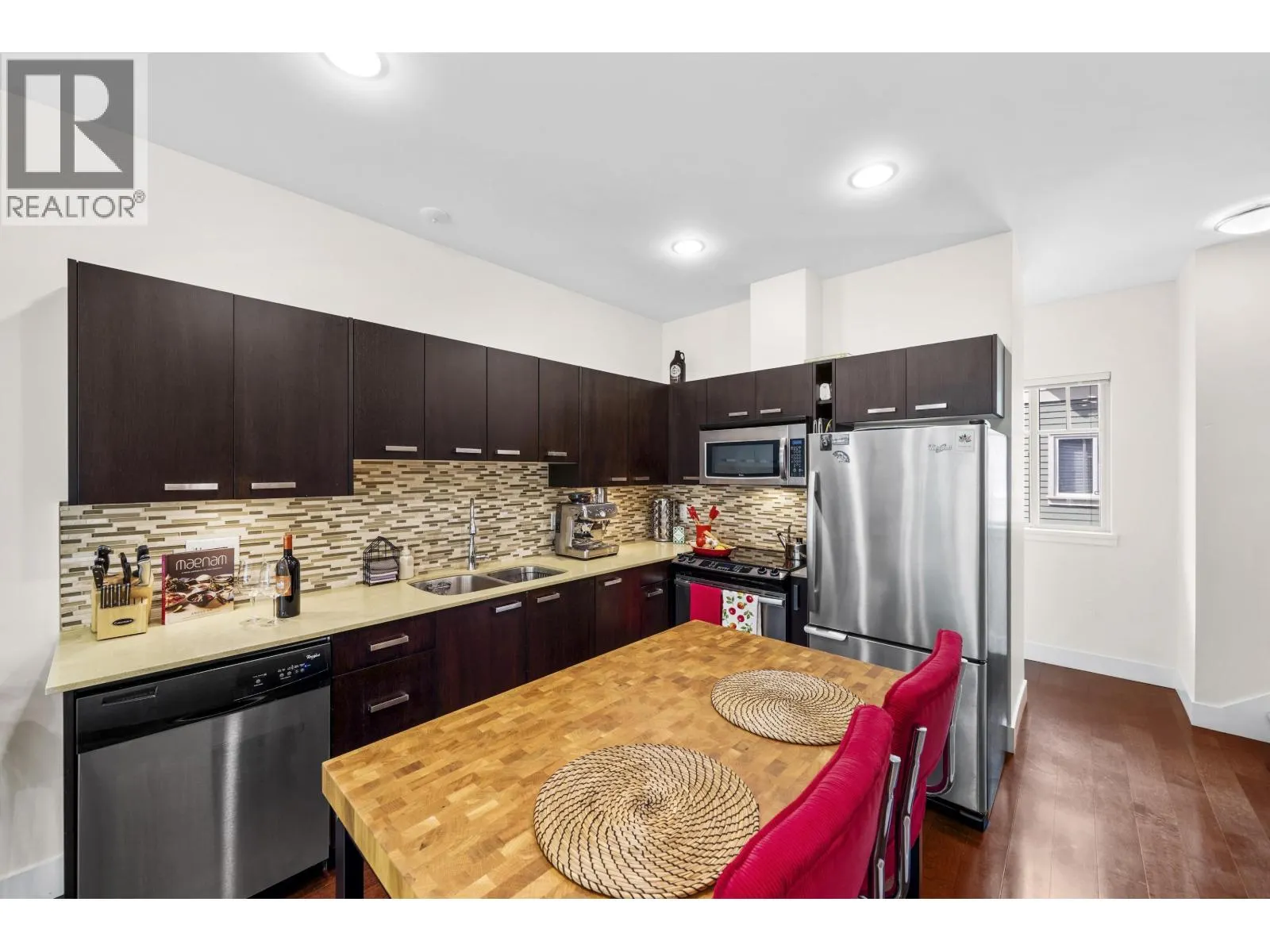 118 3382 VIEWMOUNT DRIVE