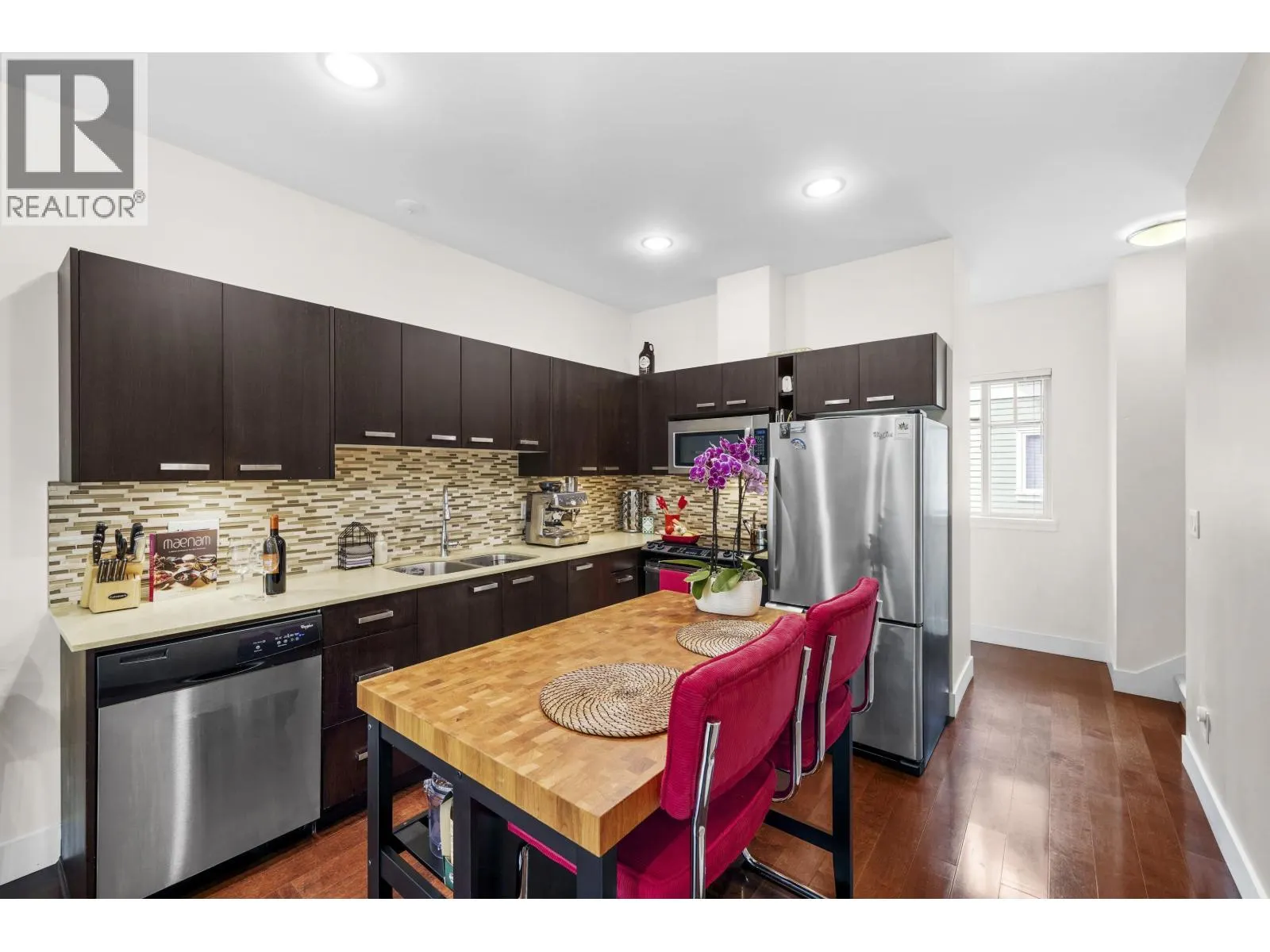 118 3382 VIEWMOUNT DRIVE