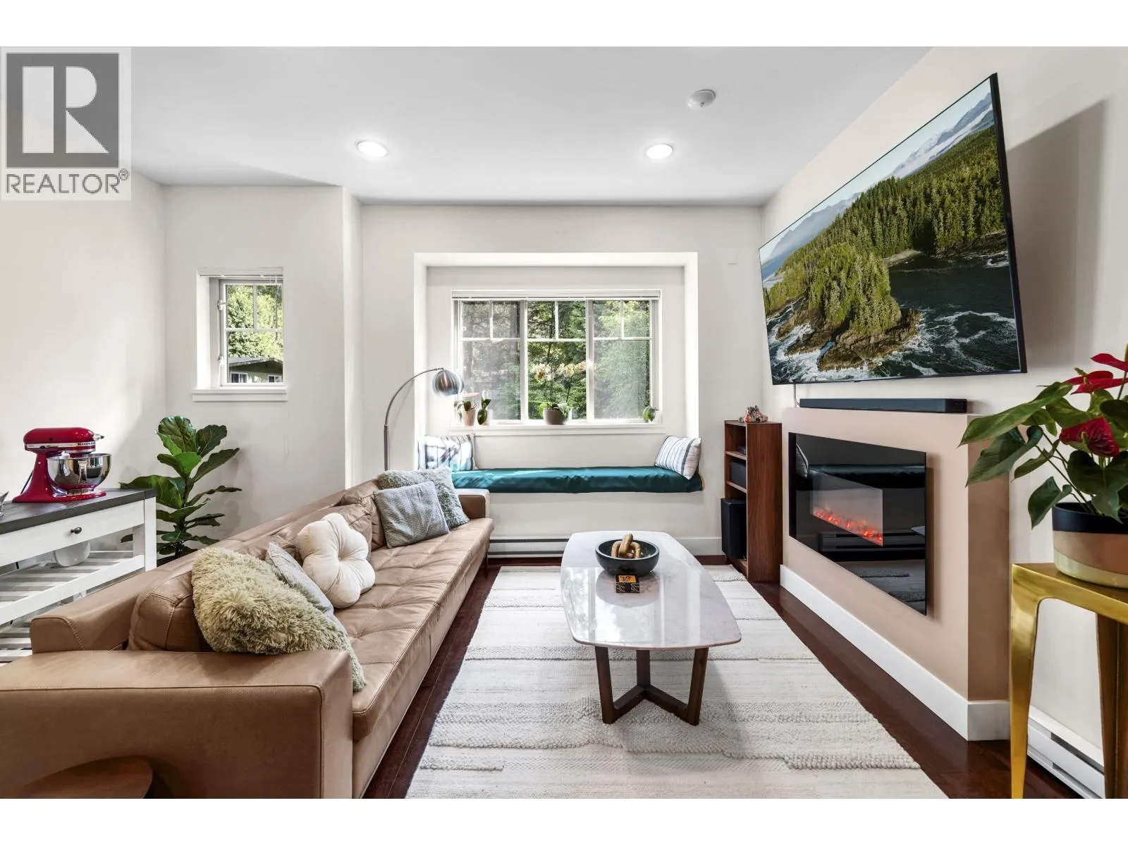 118 3382 VIEWMOUNT DRIVE