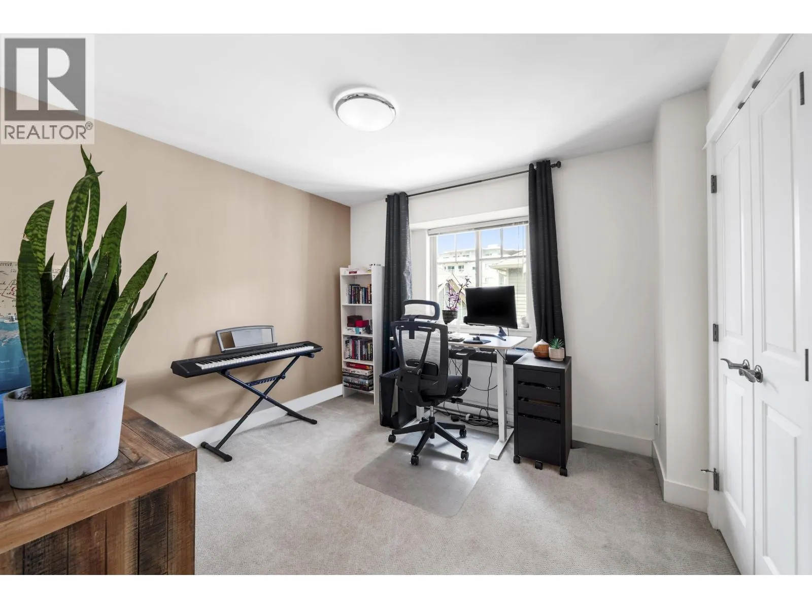 118 3382 VIEWMOUNT DRIVE