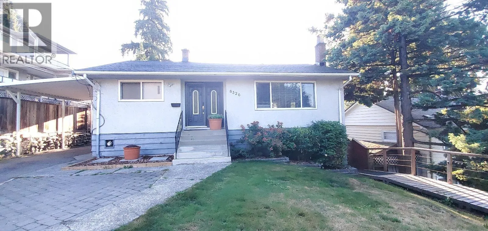 8326 ROYAL OAK AVENUE