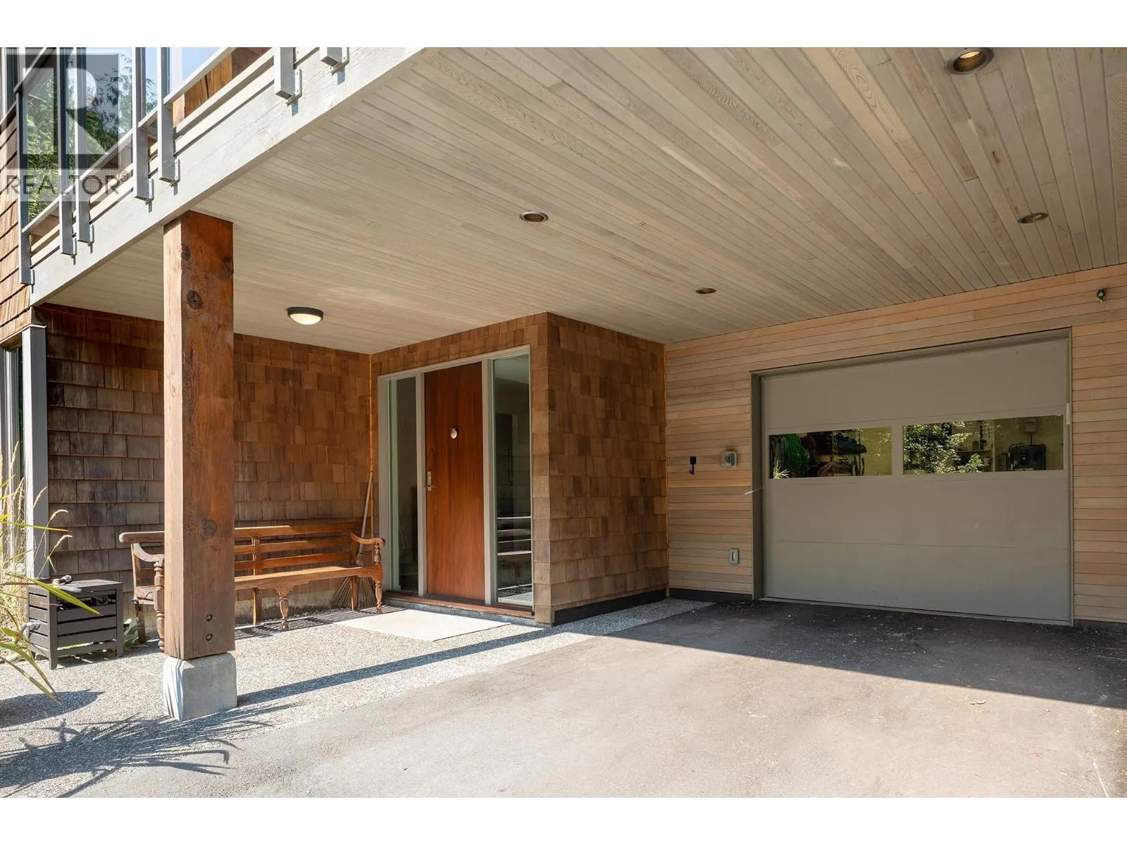 1754 FRANCES WALK