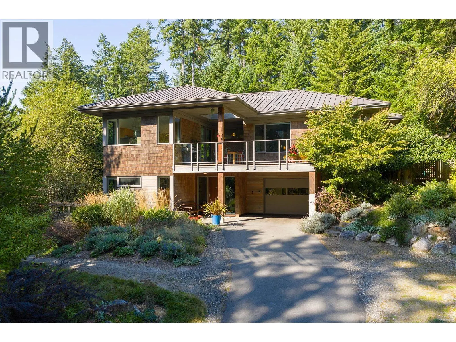 1754 FRANCES WALK