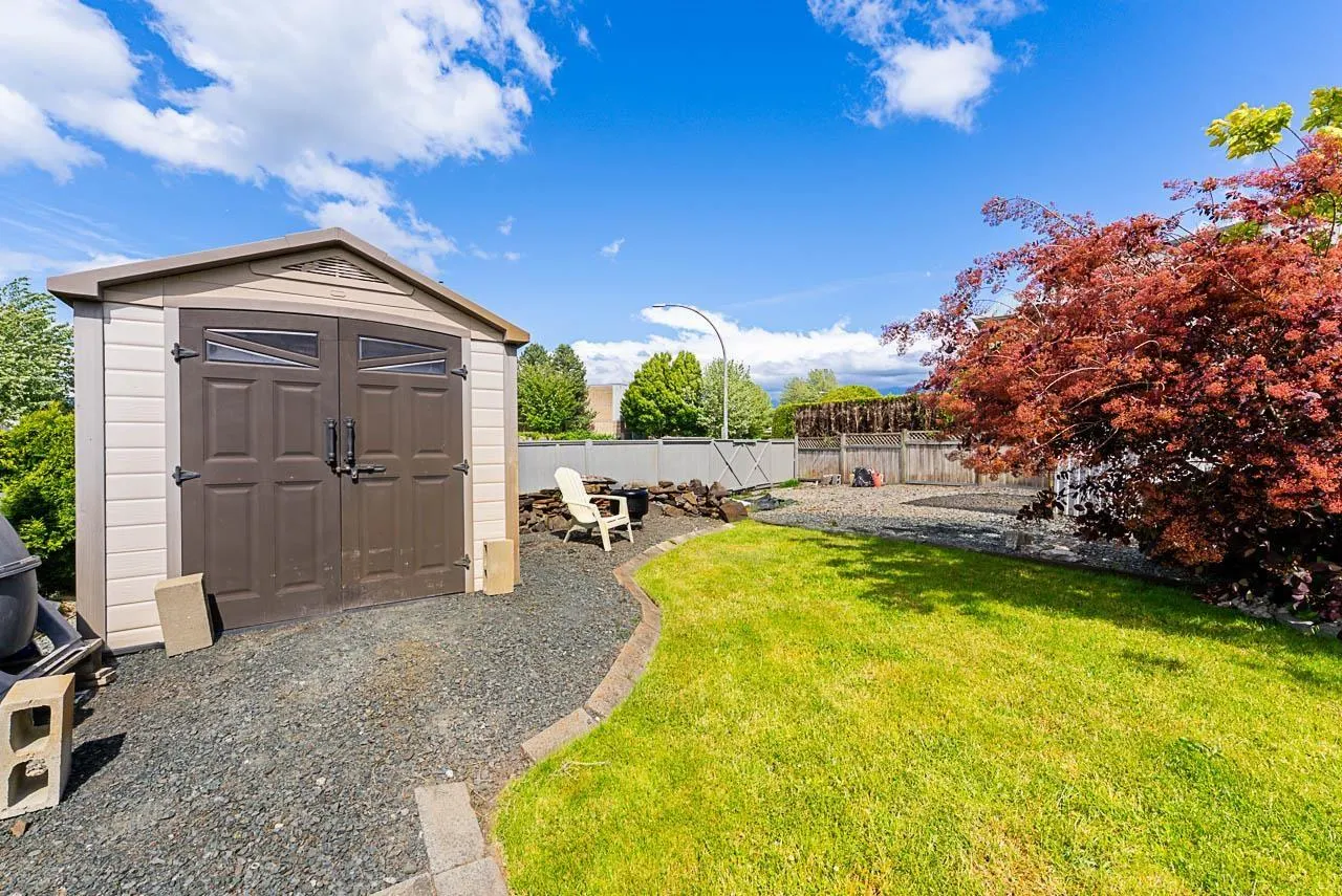 7652 SAPPHIRE DRIVE|Sardis West Vedder