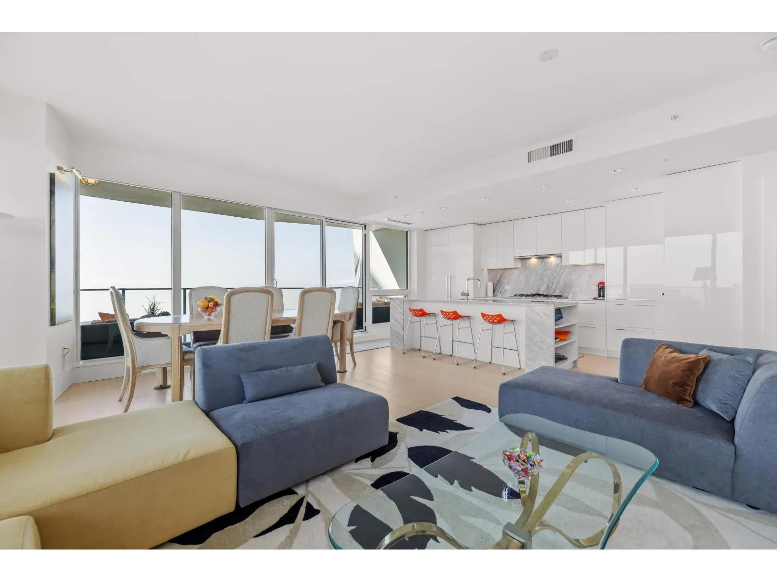 1804 1501 FOSTER STREET