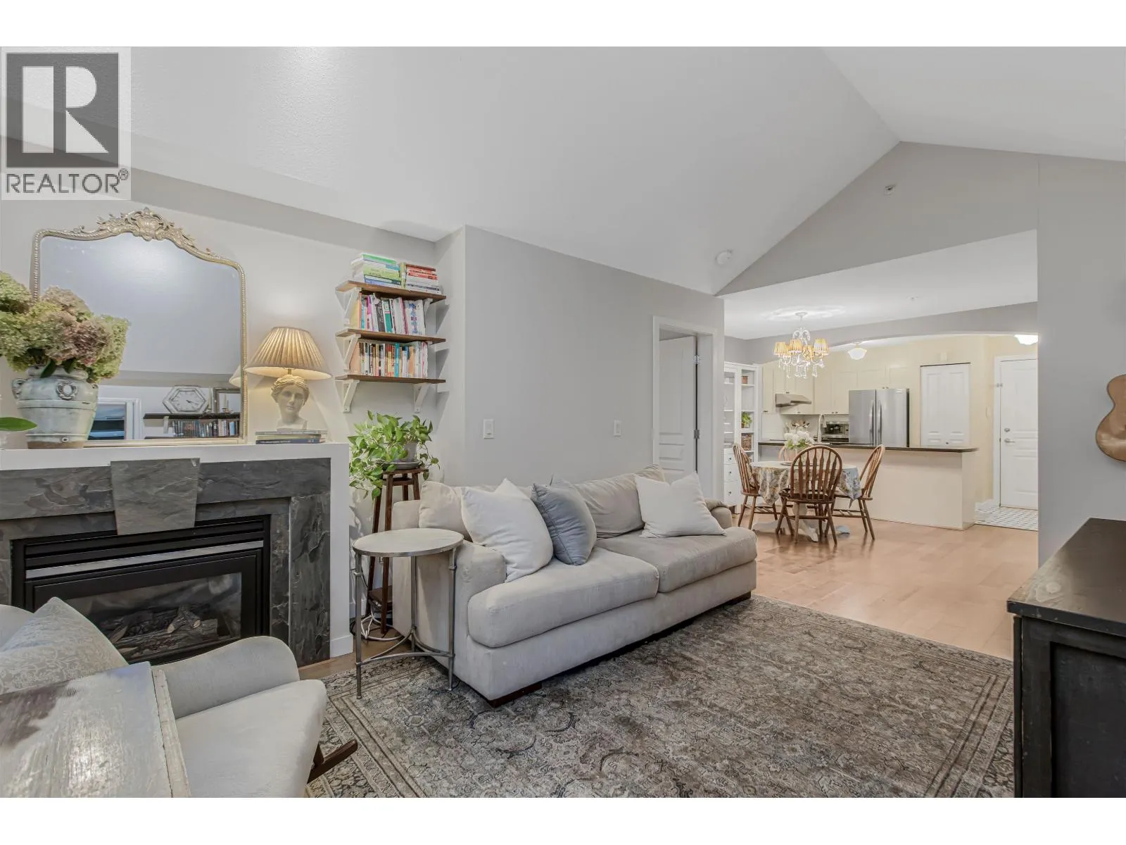 PH8 7383 GRIFFITHS DRIVE