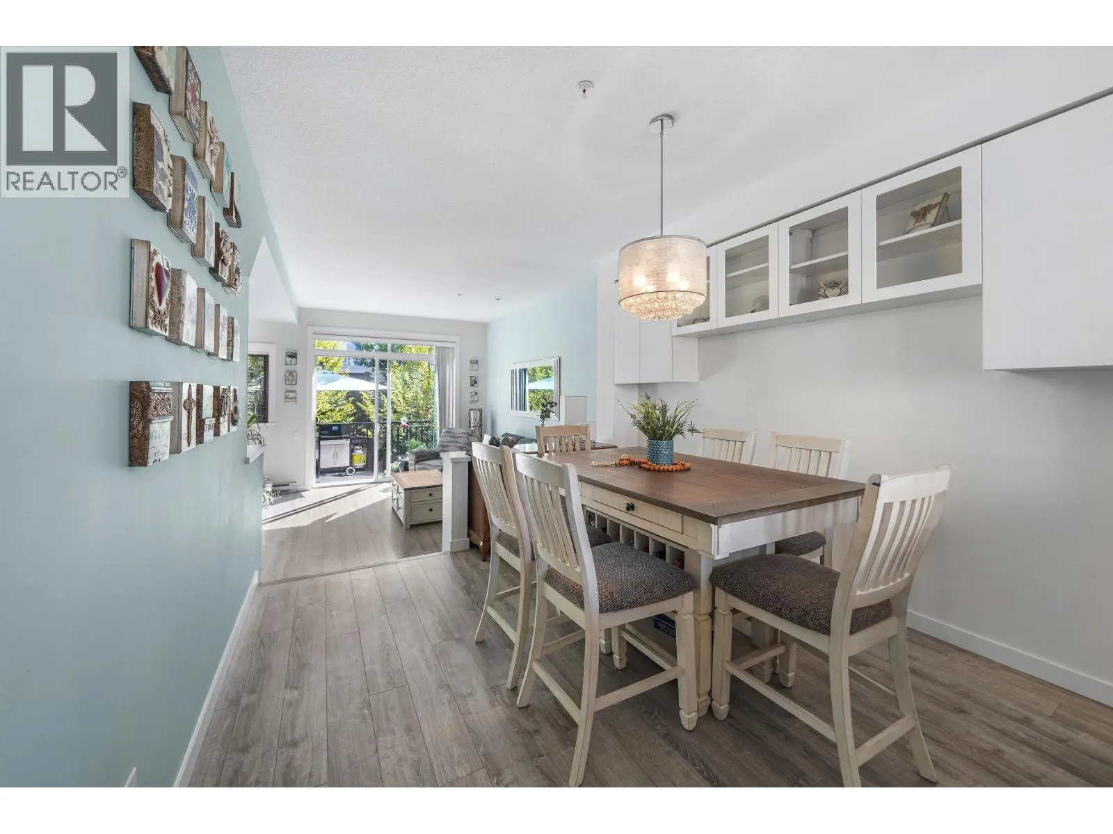 21 2358 RANGER LANE
