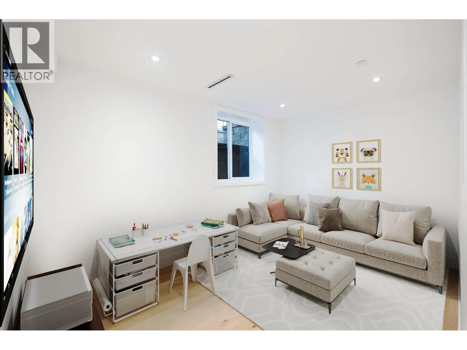 263 W 6TH STREET