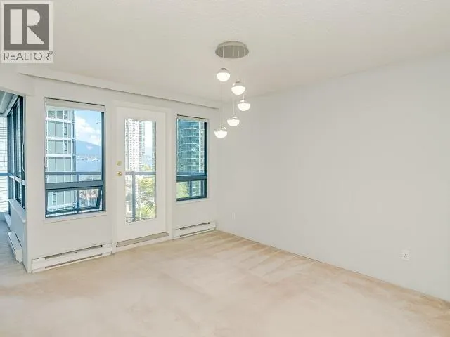 303 1415 W GEORGIA STREET