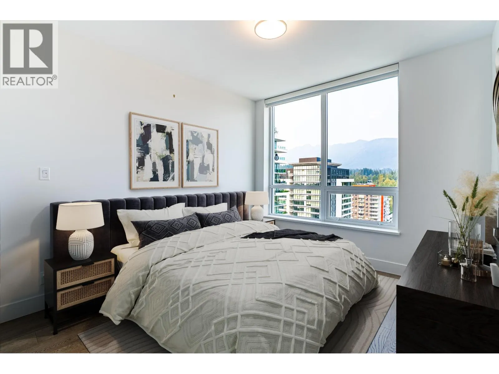 1601 1632 LIONS GATE LANE