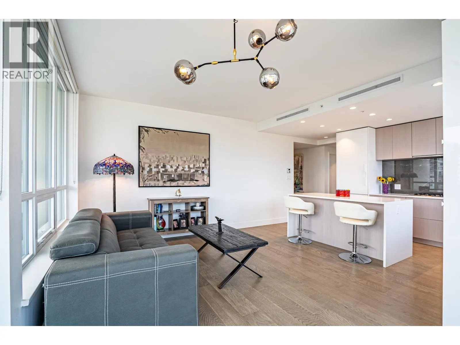 1601 1632 LIONS GATE LANE