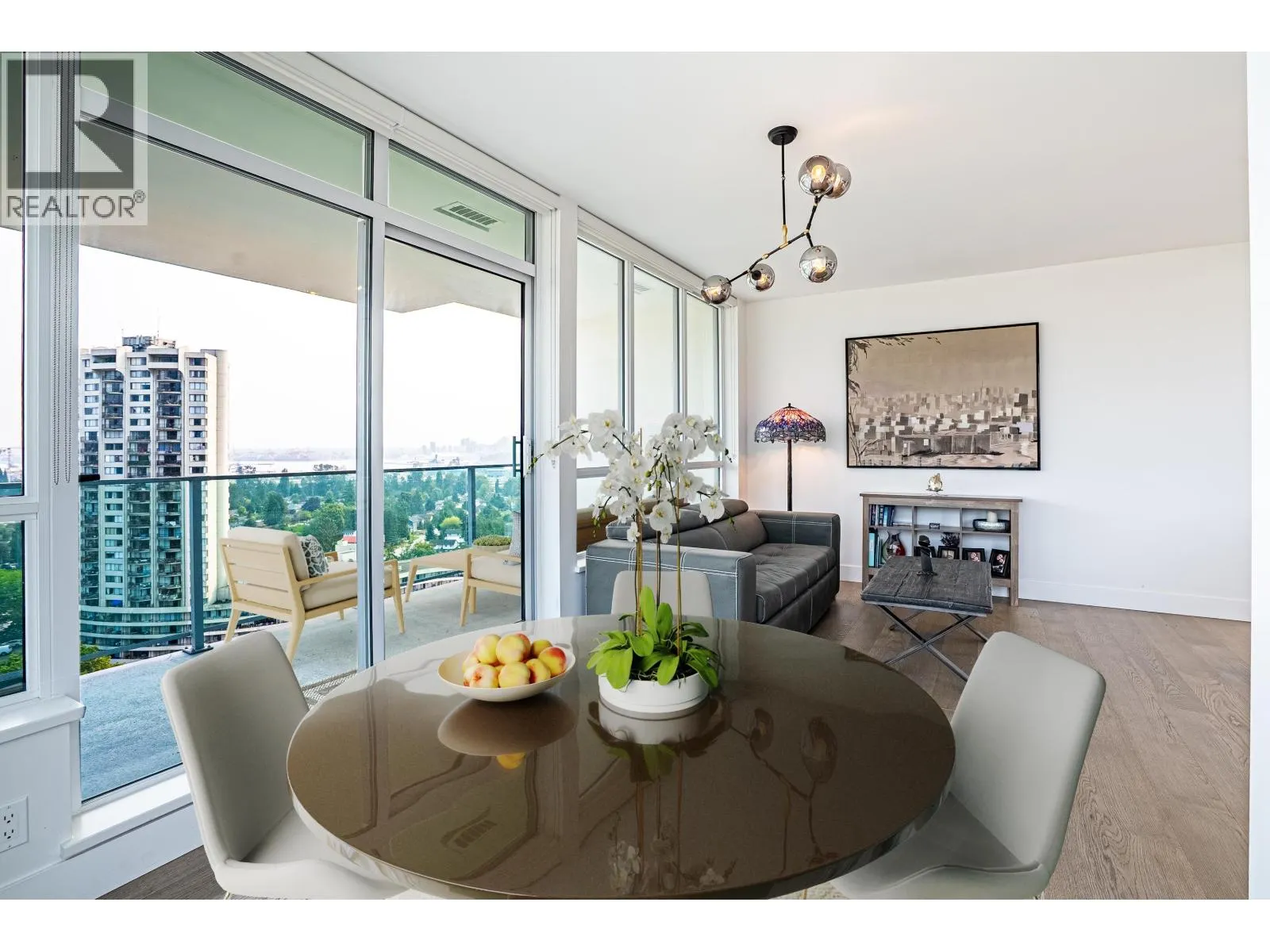 1601 1632 LIONS GATE LANE