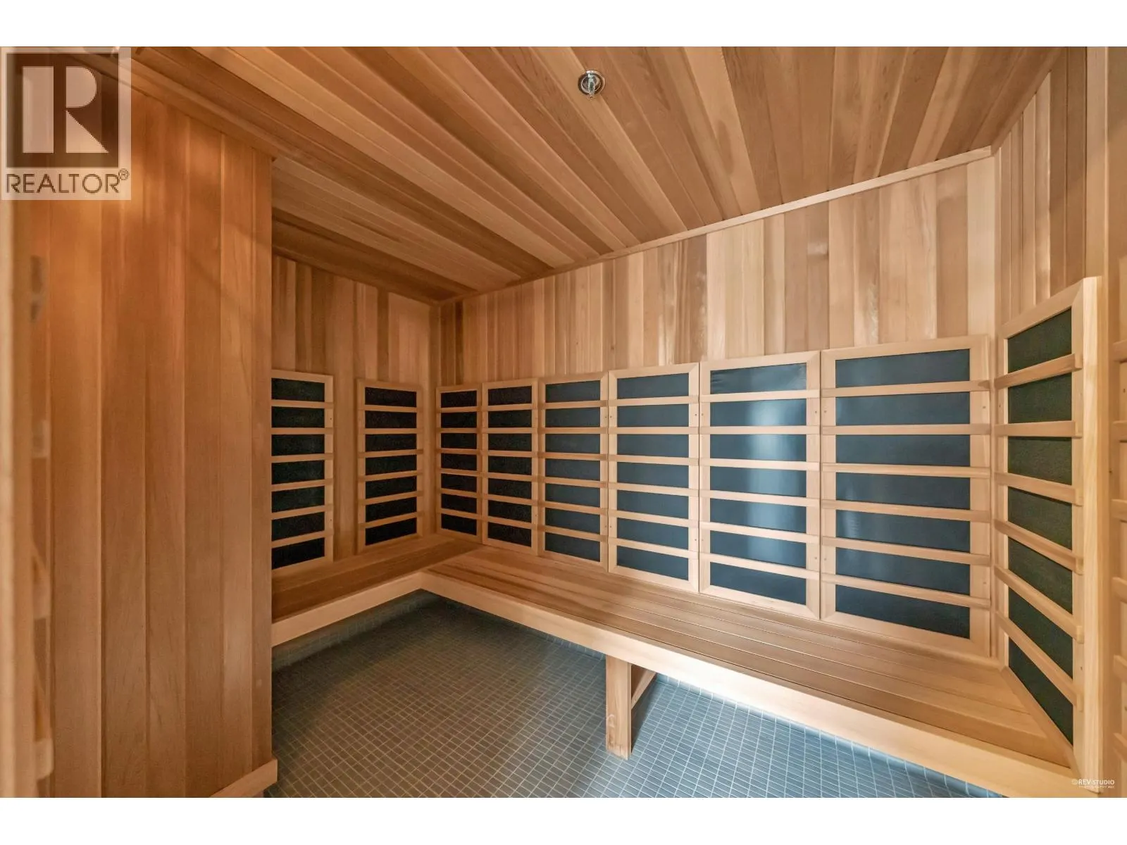 1601 1632 LIONS GATE LANE