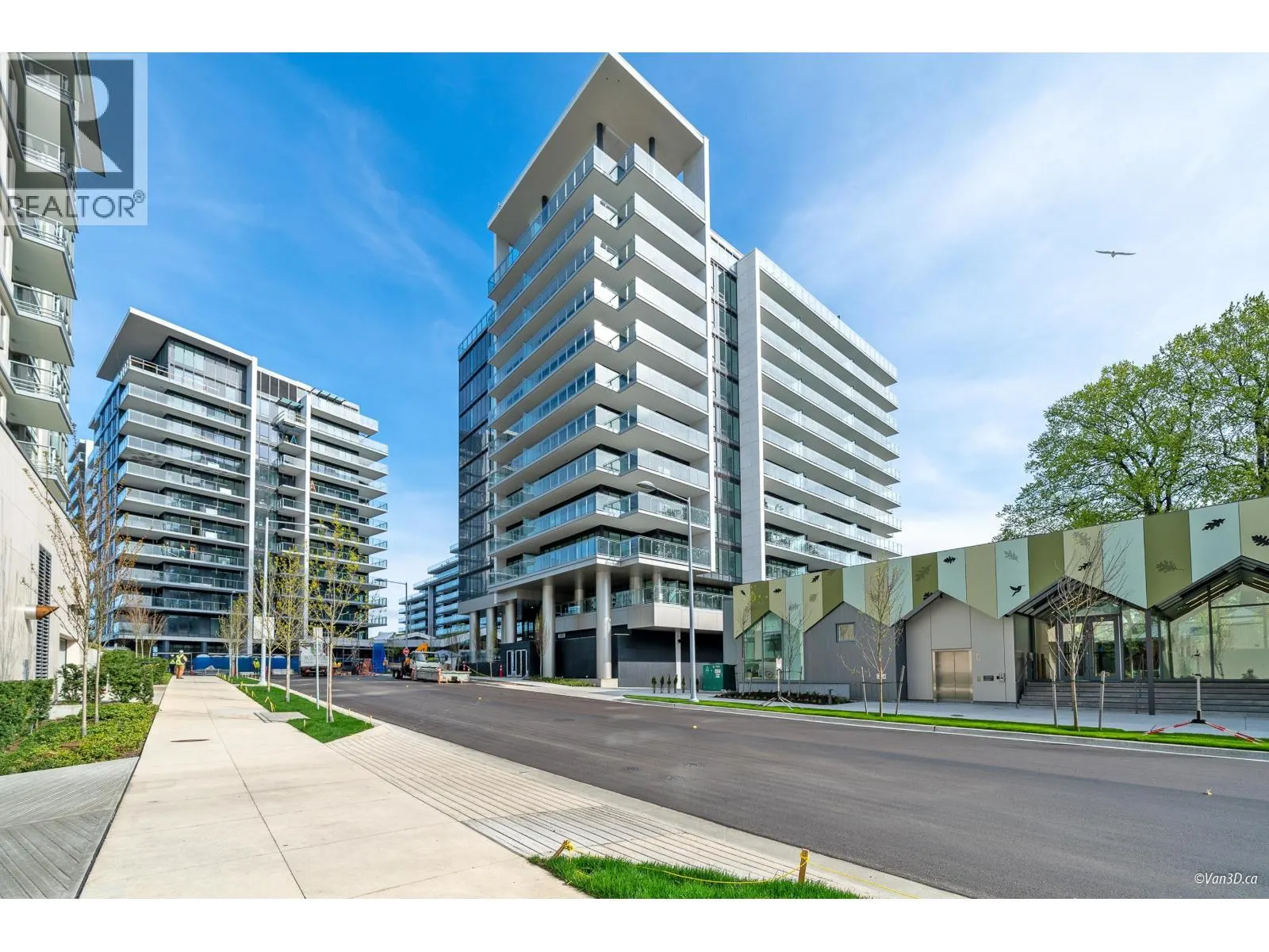 413 6833 PEARSON WAY