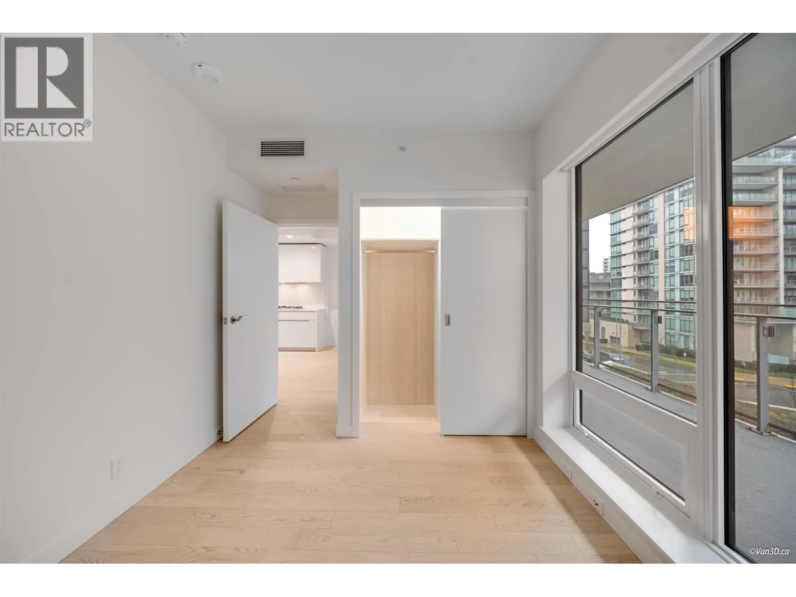 413 6833 PEARSON WAY