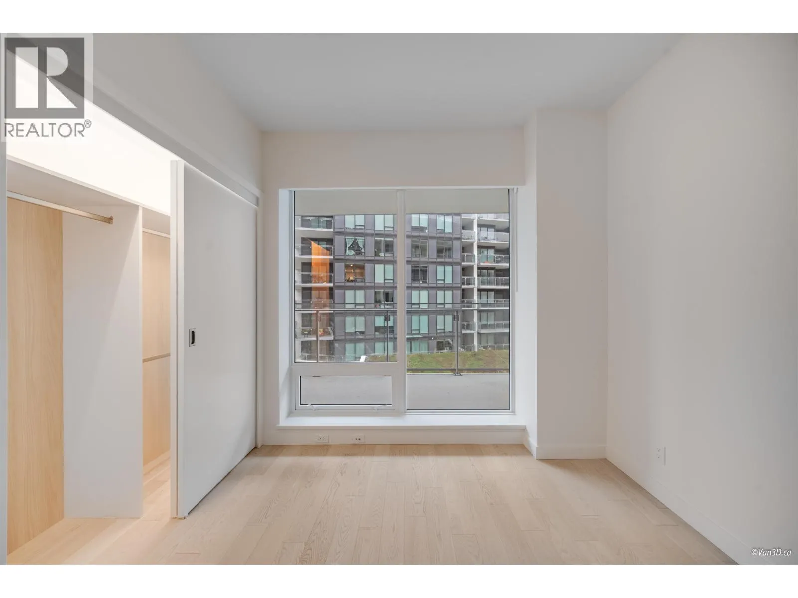 413 6833 PEARSON WAY