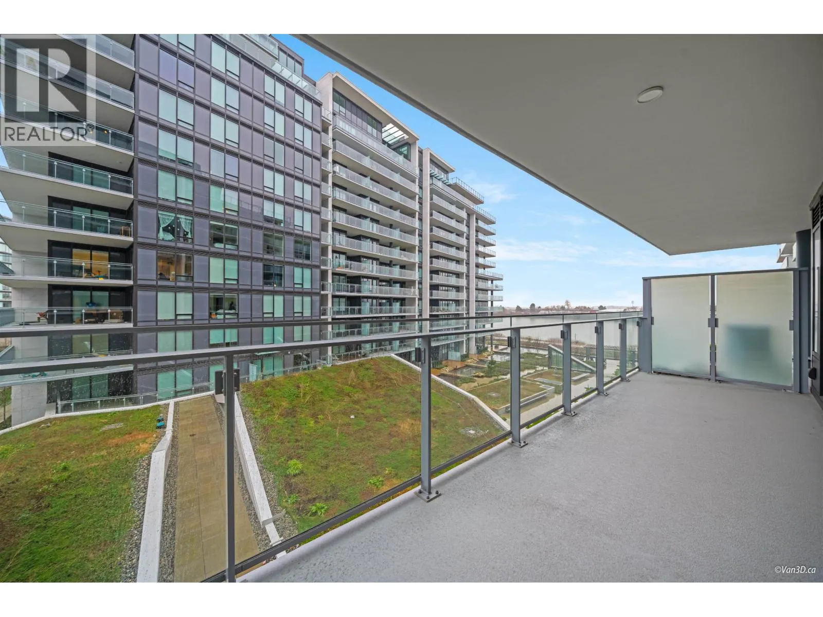 413 6833 PEARSON WAY