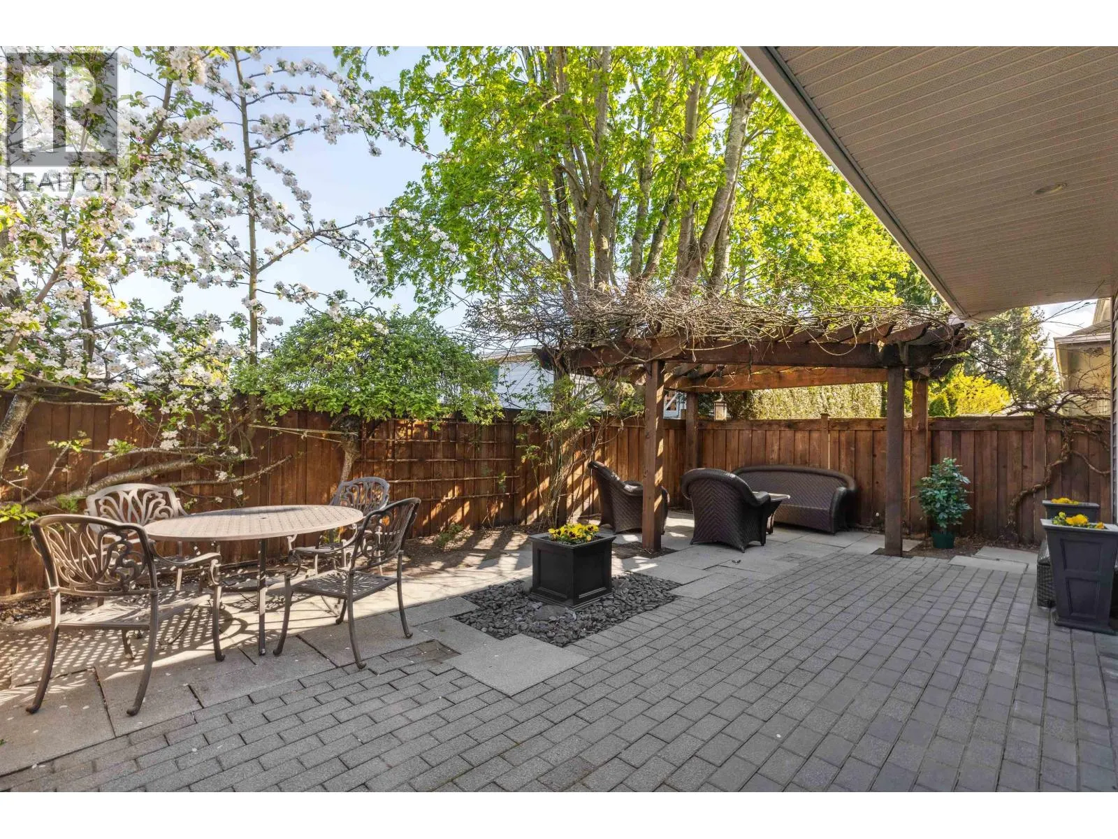 4731 DUNCLIFFE ROAD