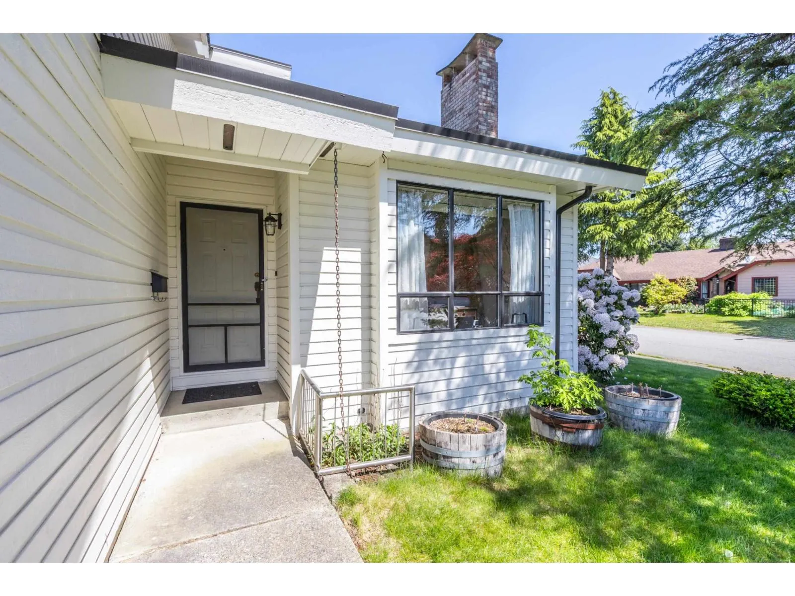 10758 FRASERGLEN DRIVE