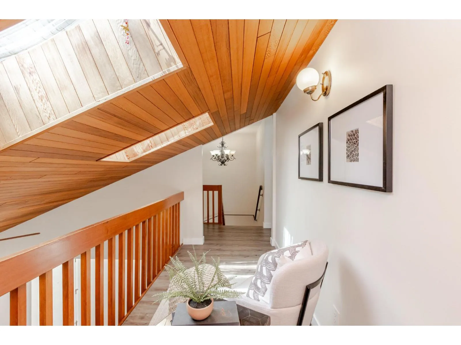 10758 FRASERGLEN DRIVE