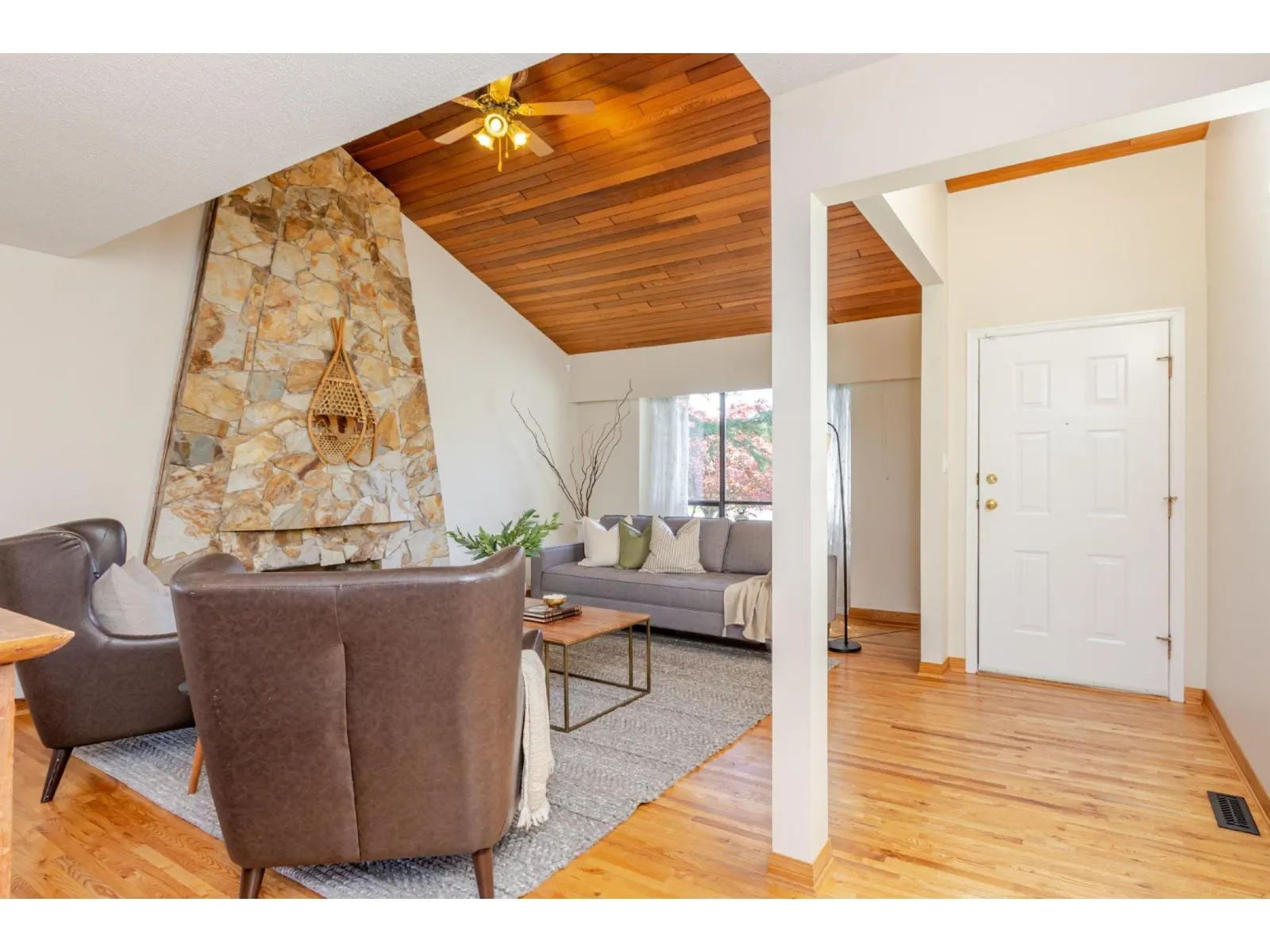 10758 FRASERGLEN DRIVE