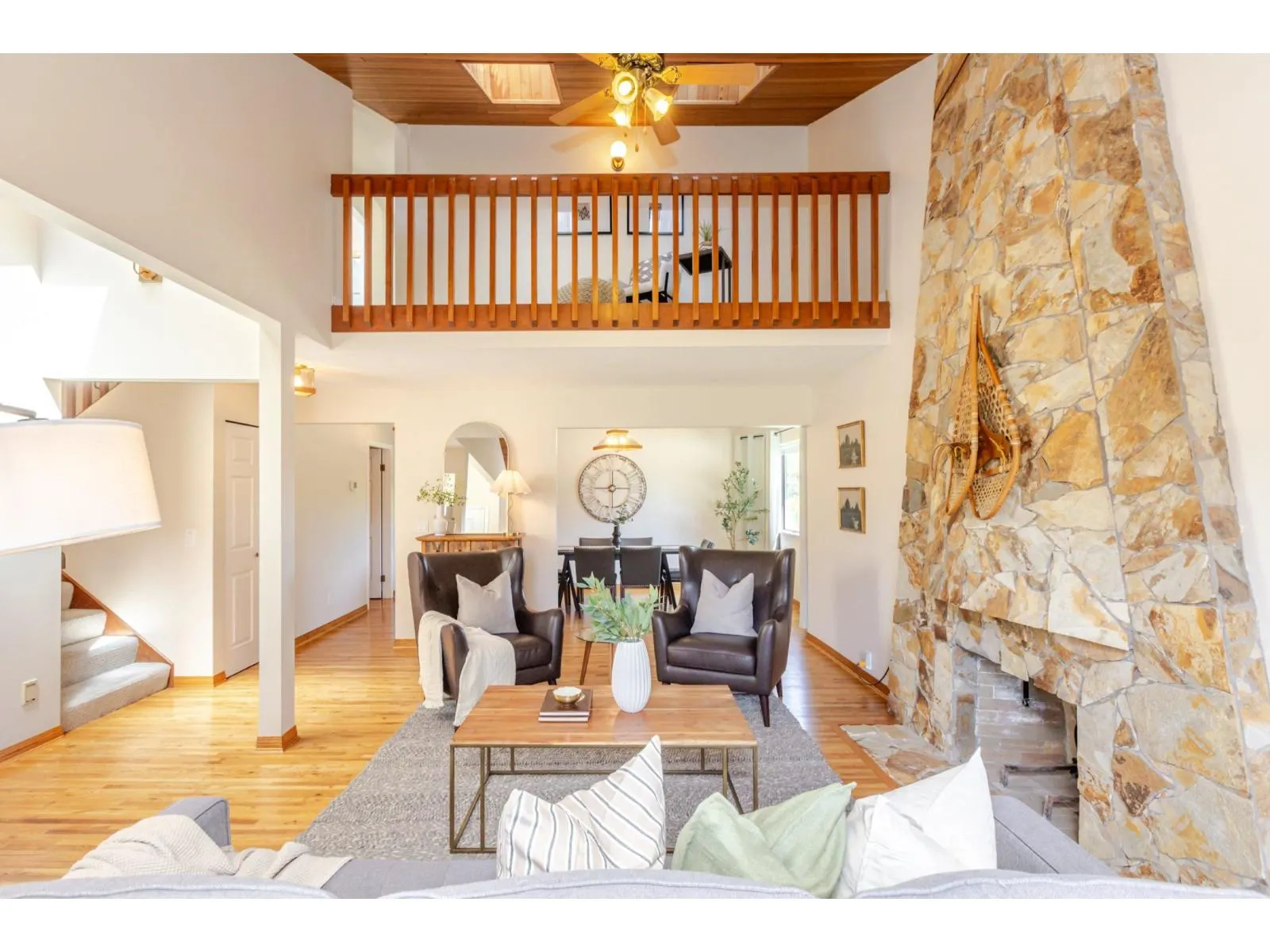 10758 FRASERGLEN DRIVE