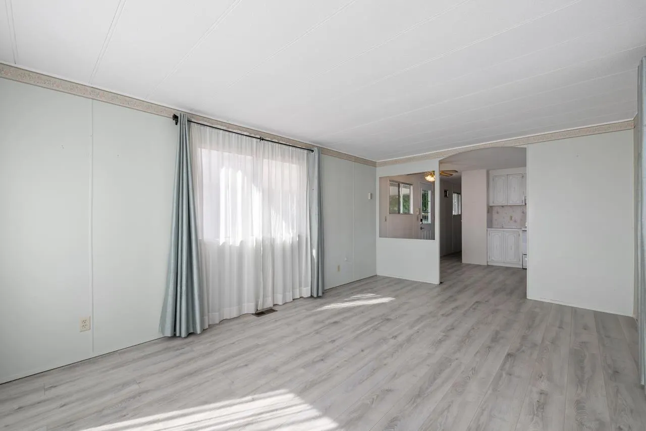 176 1840 160 STREET