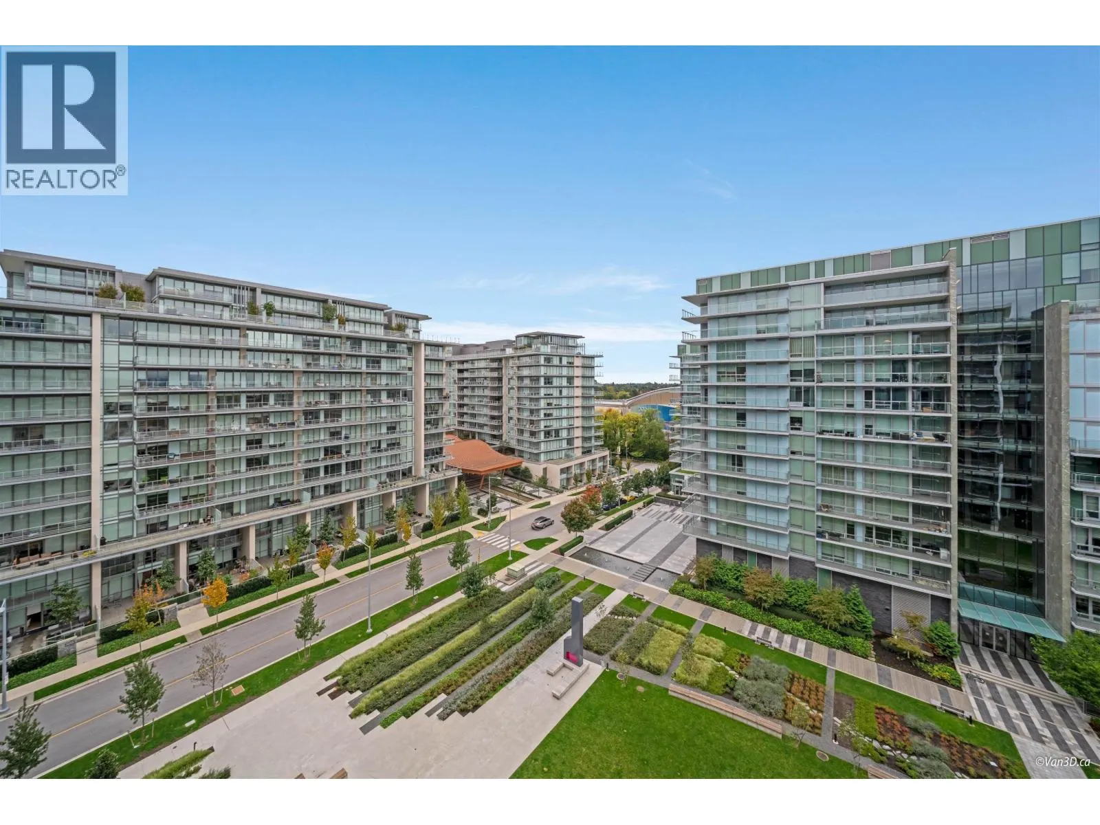 913 6811 PEARSON WAY