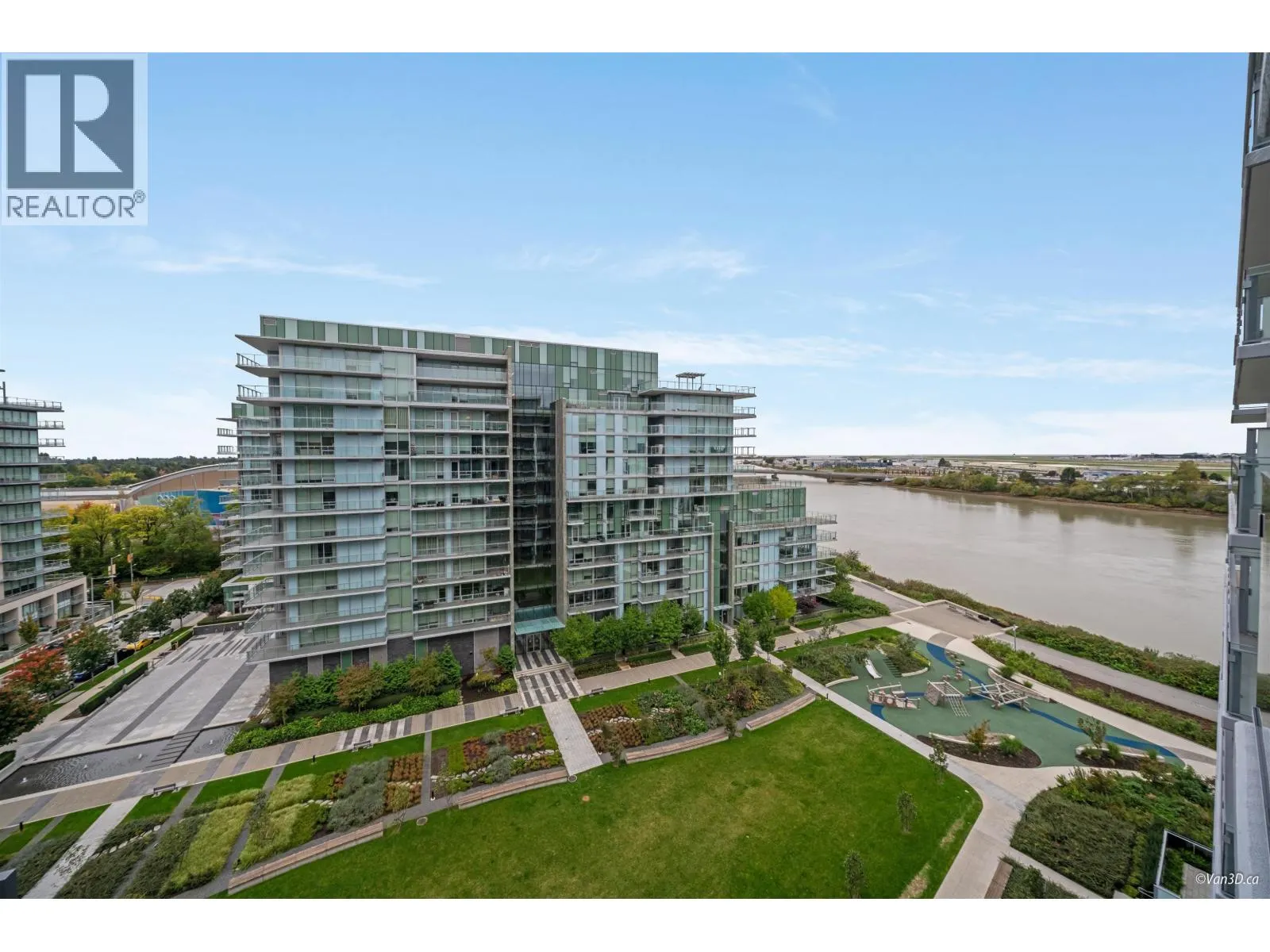 913 6811 PEARSON WAY