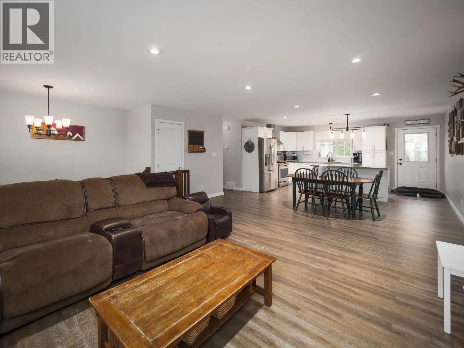 8249 PETER ROAD