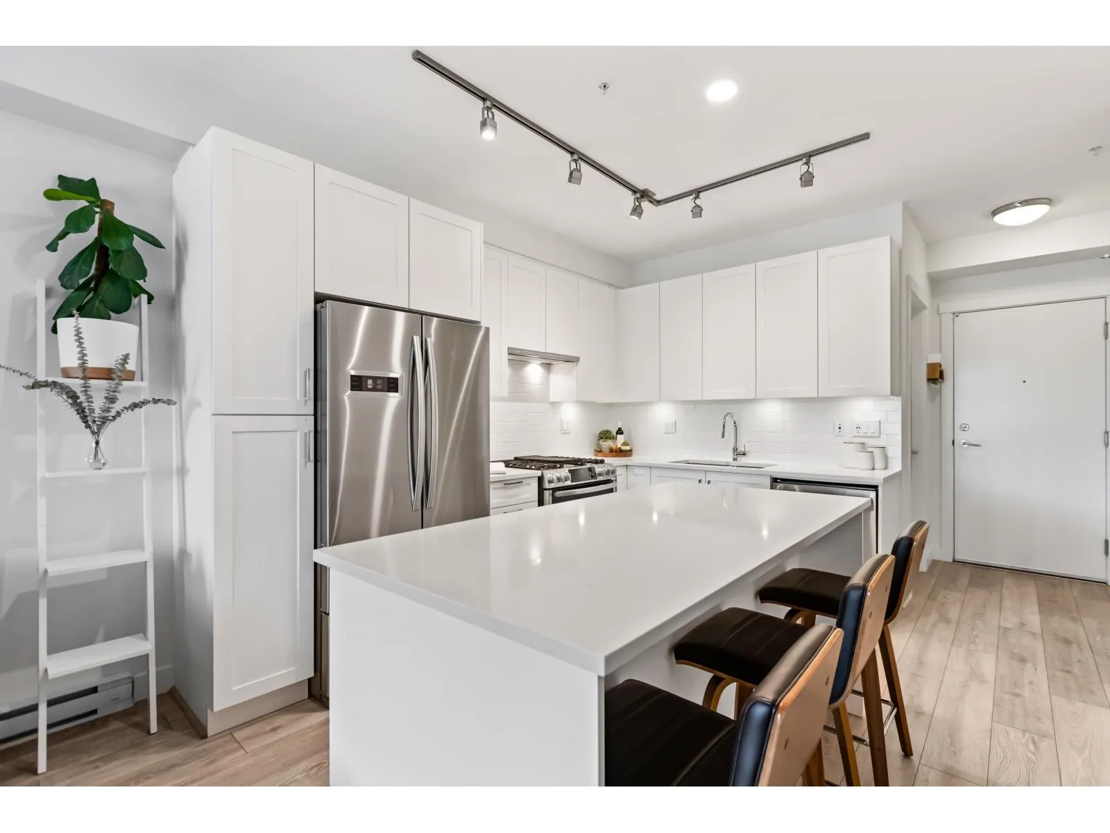 322 20673 78 AVENUE