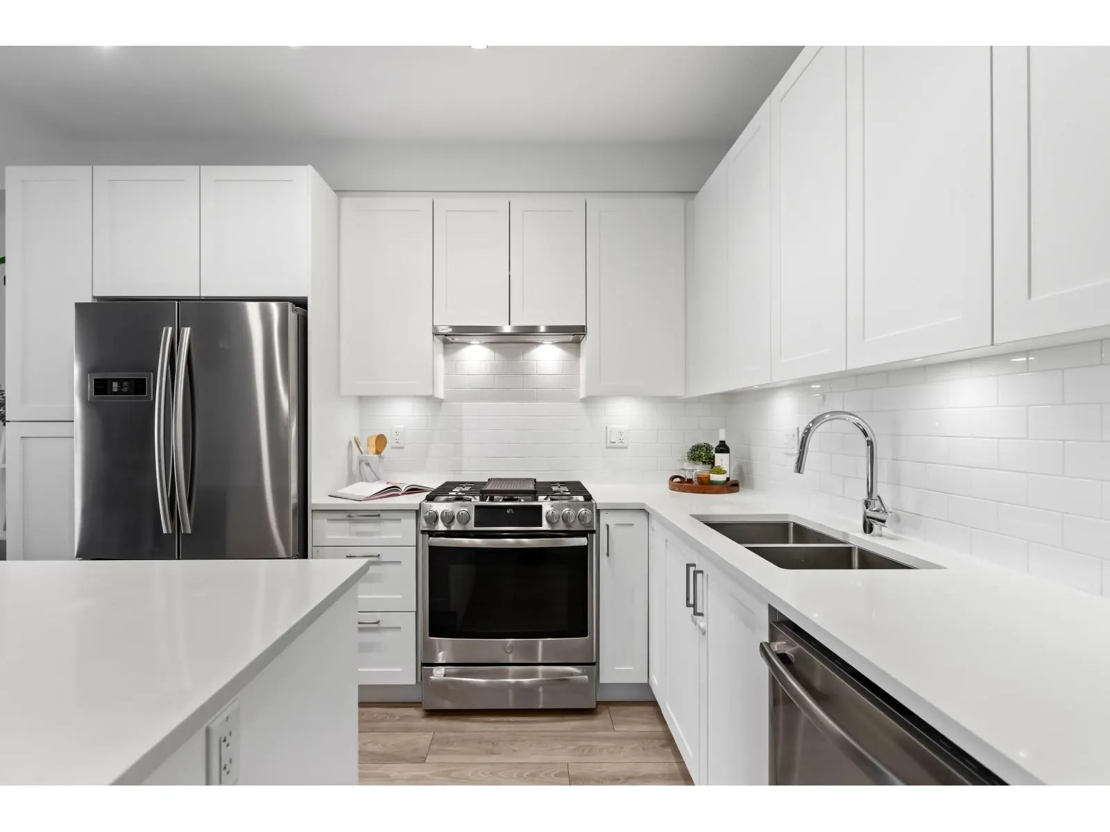 322 20673 78 AVENUE