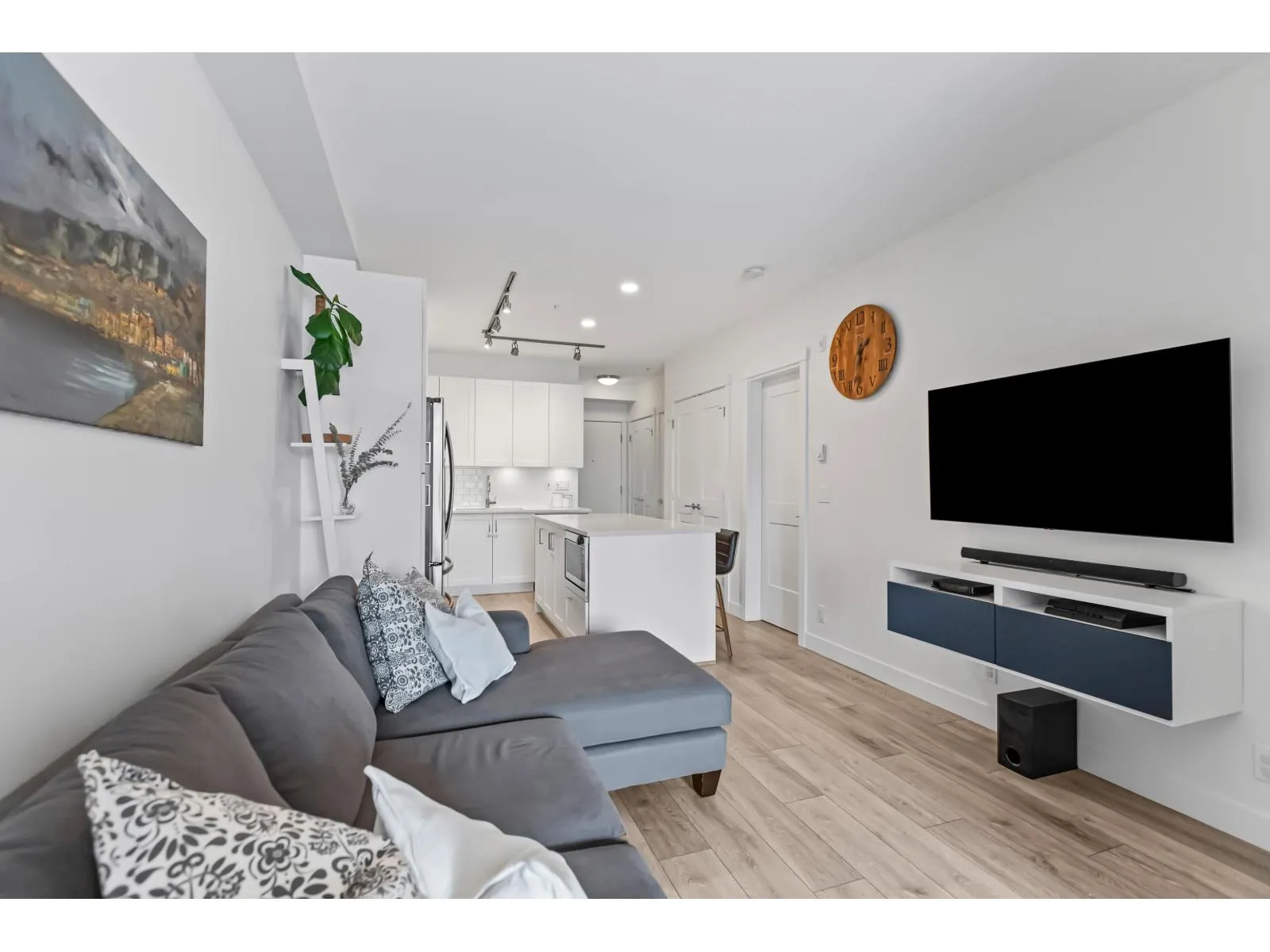 322 20673 78 AVENUE